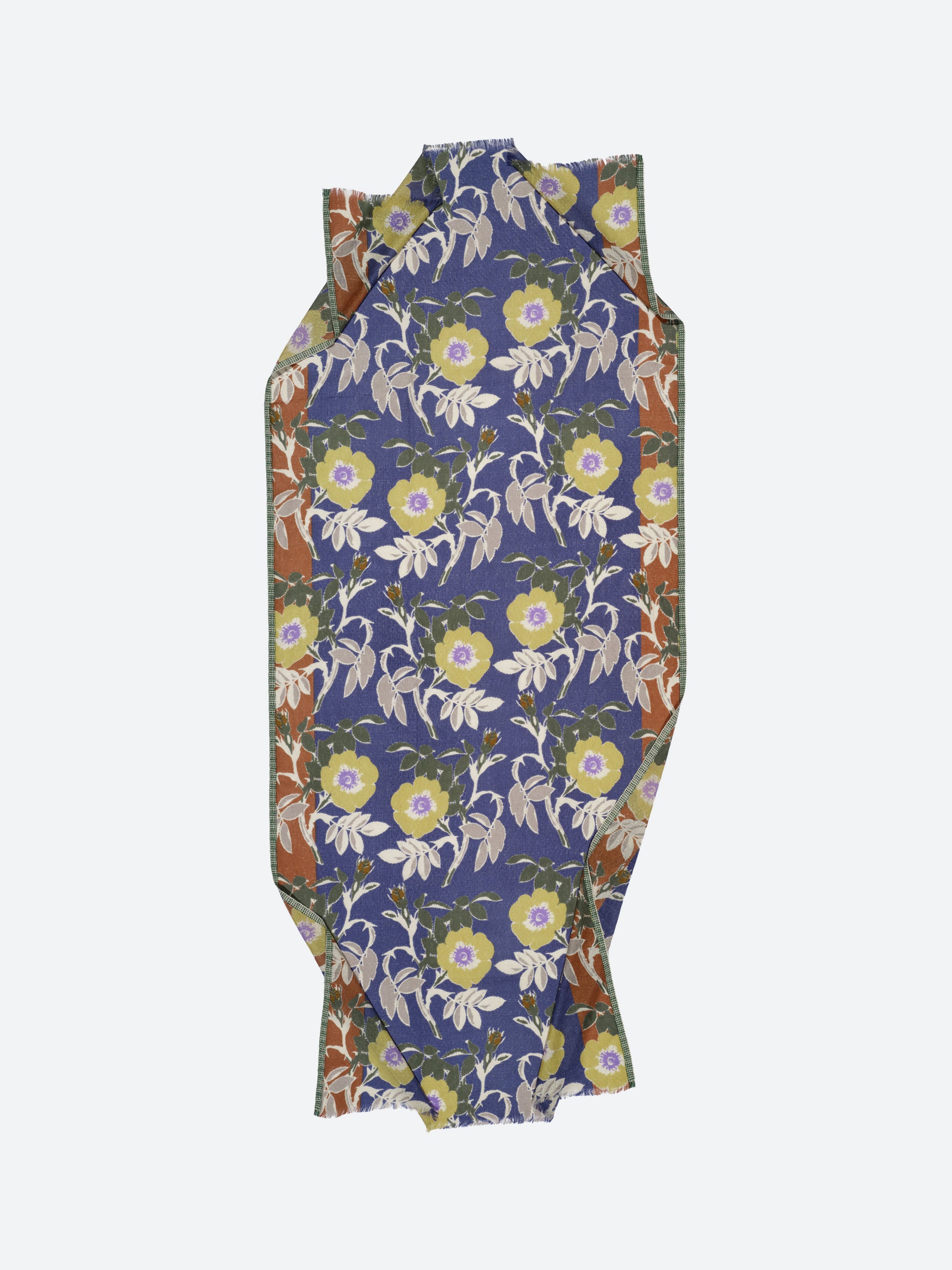 GW2591 Poppy Scarf