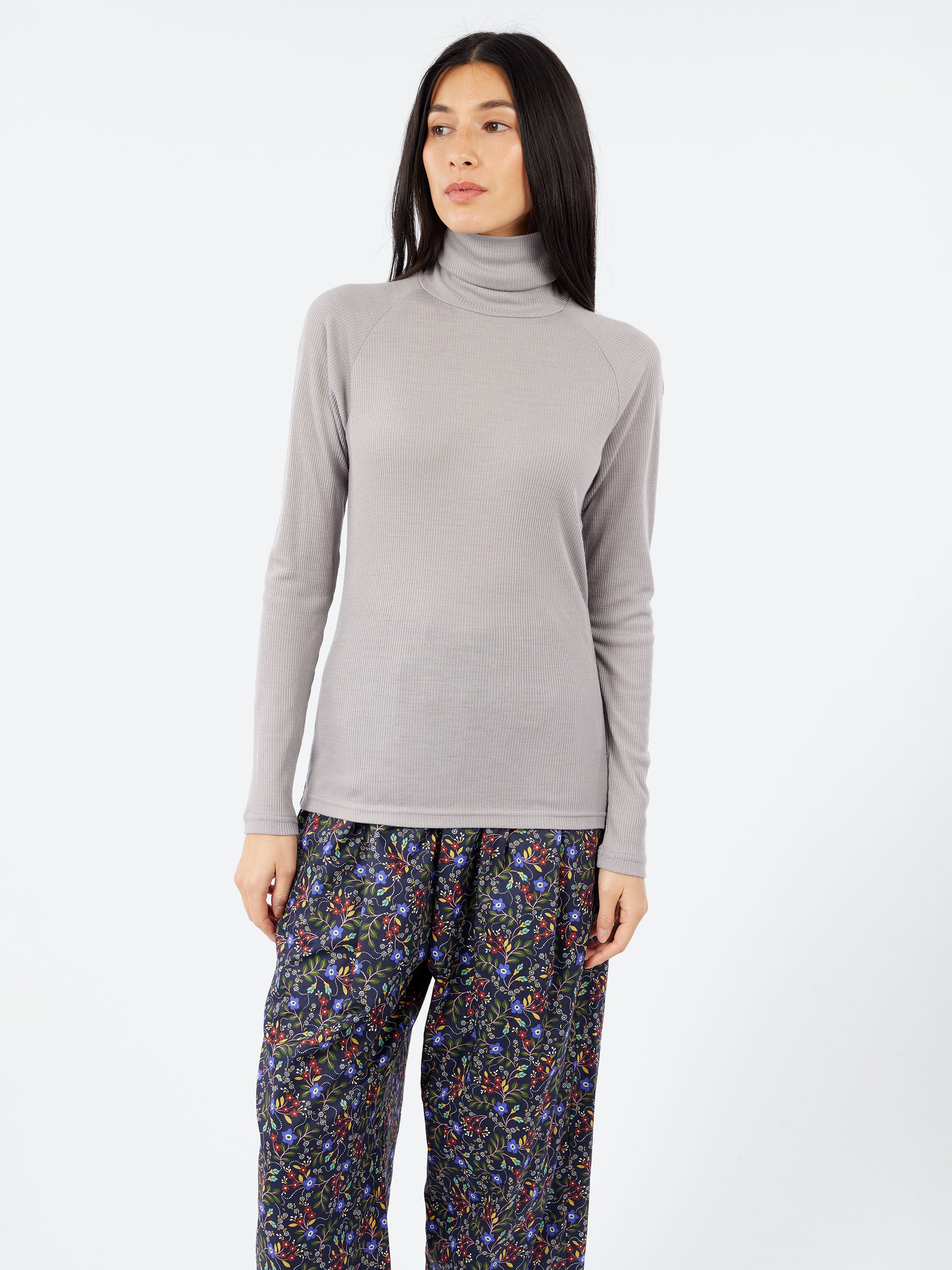Wool Raglan Turtleneck