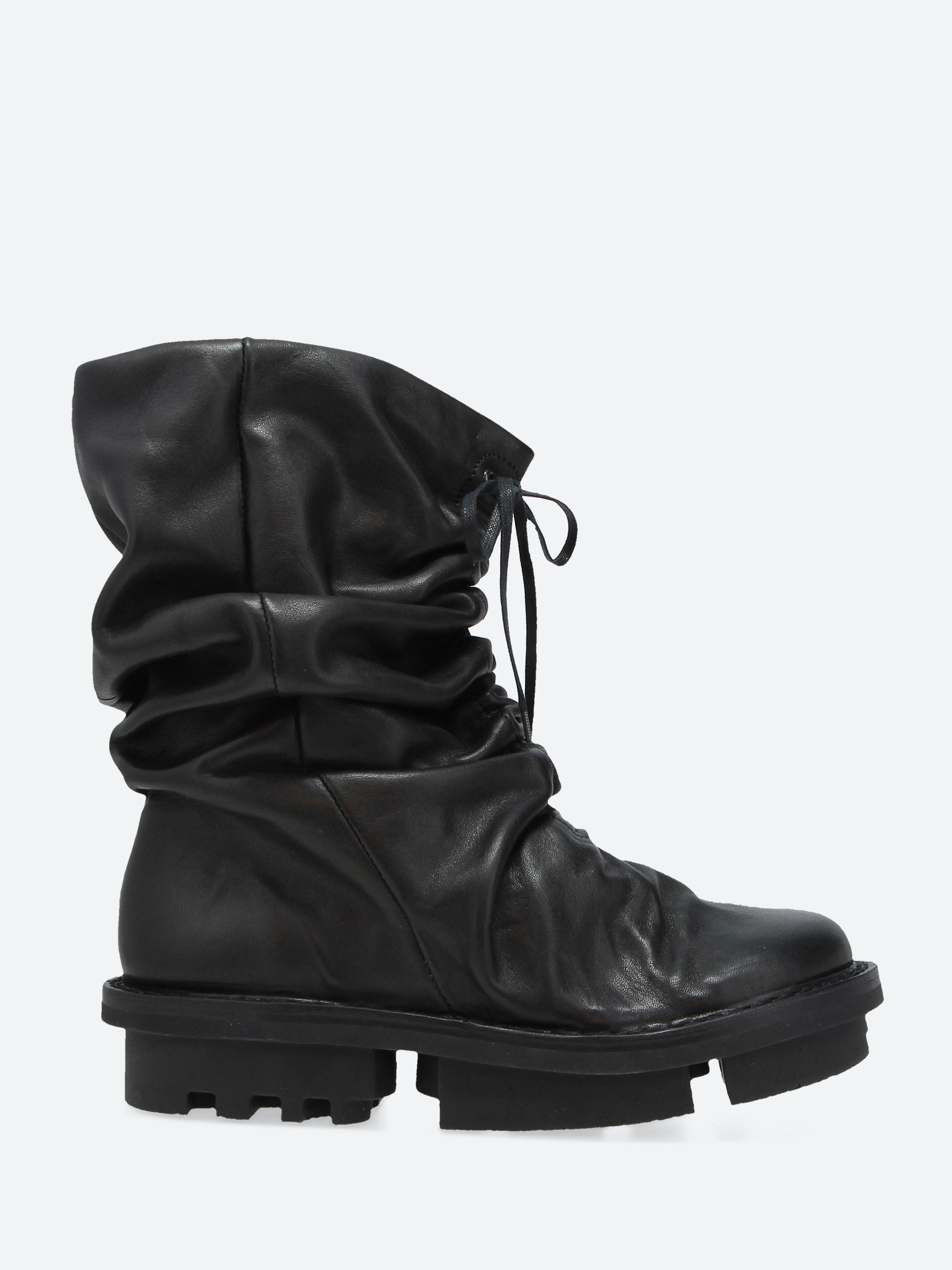 Trippen - Wood Orinoco in Black Waw – gravitypope