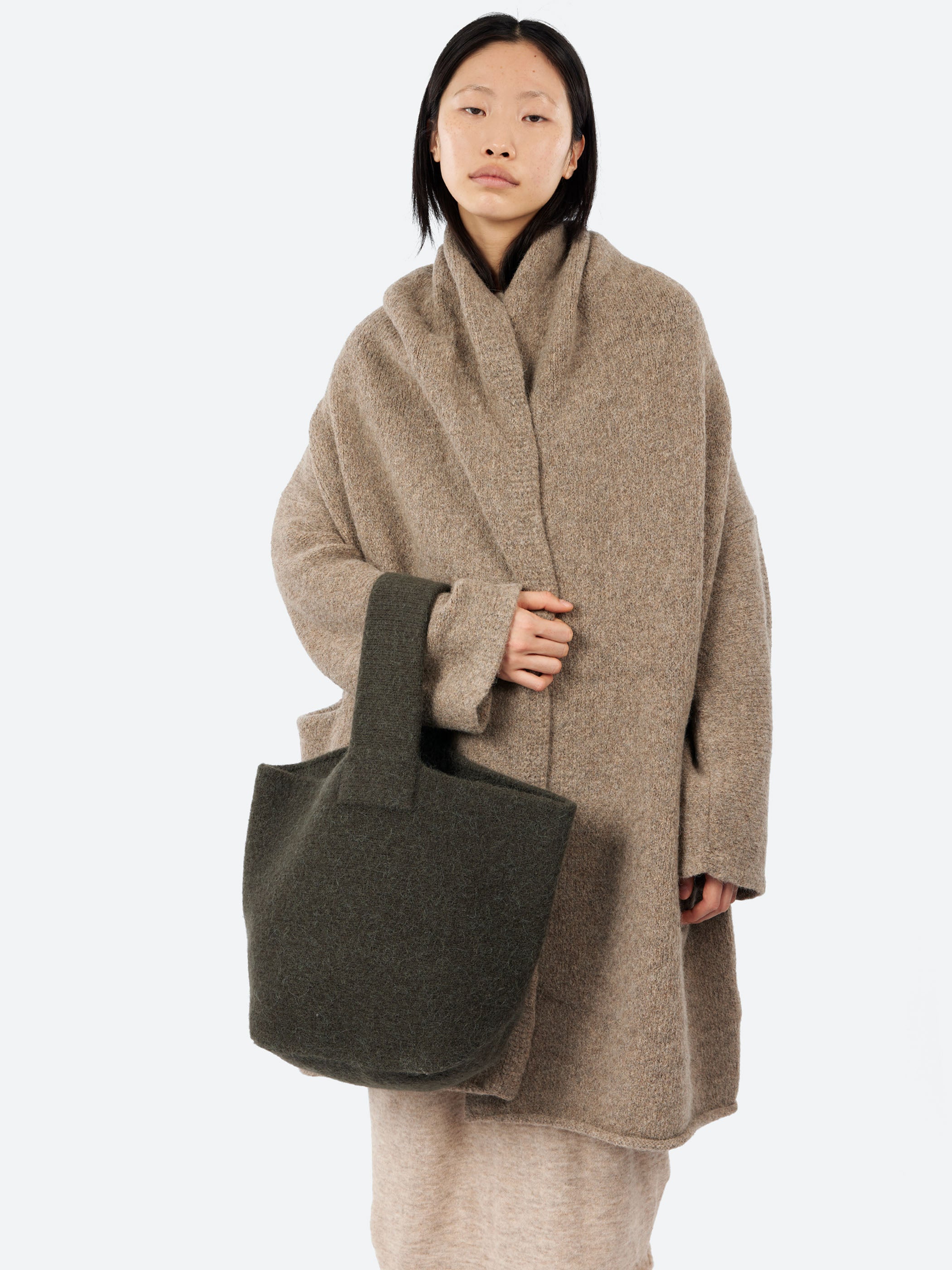 Lauren Manoogian - Knit Bucket in Coal – gravitypope