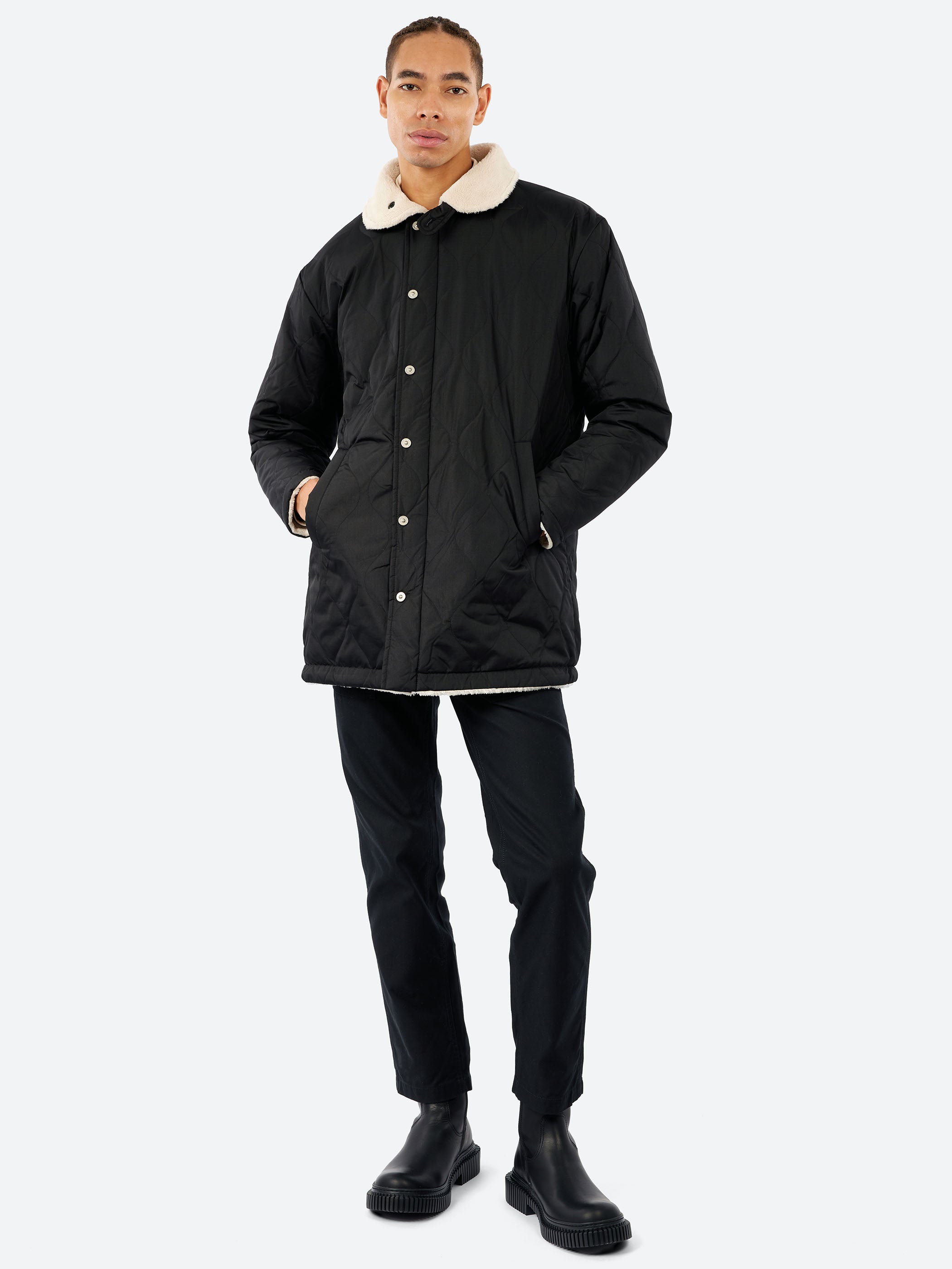 TAION - Military Reversible Down + Boa N-1 Type Jacket in Black