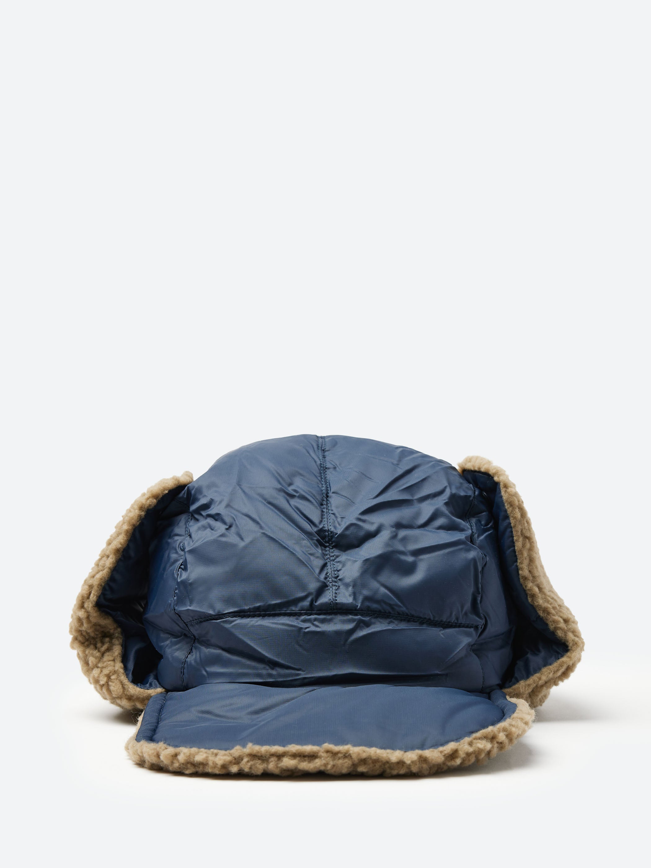 TAION - Mountain Reversible Down X Boa Warm Cap in Dark Navy/Beige