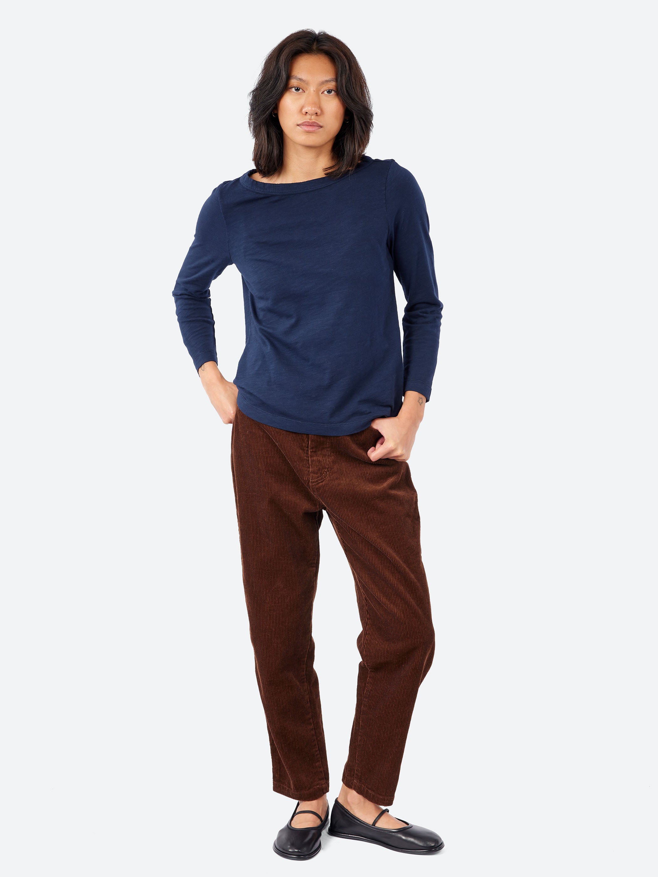 TOAST - Lia Garment Dyed Boat Neck Tee in Dark Navy – gravitypope