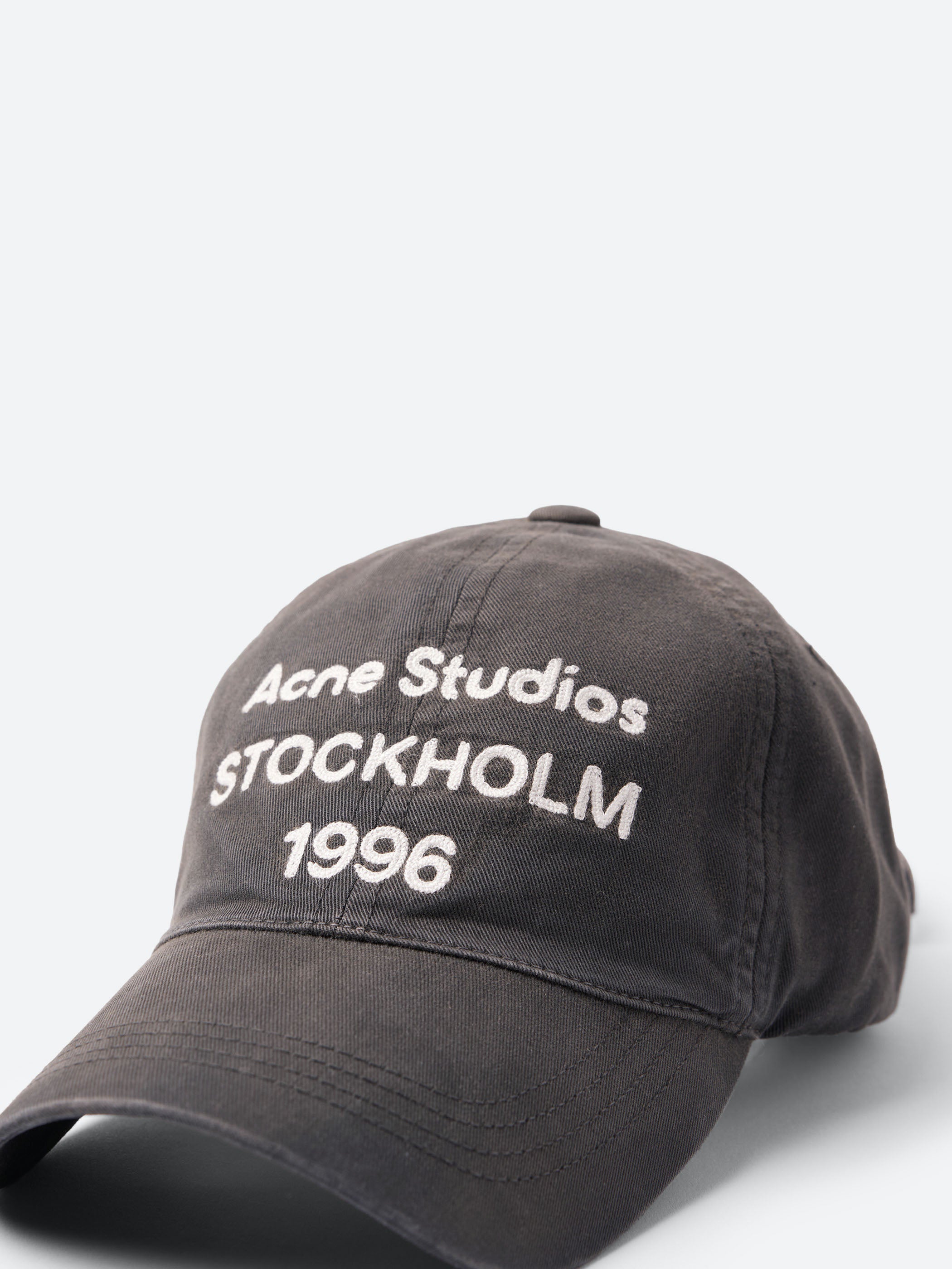 Logo Cap