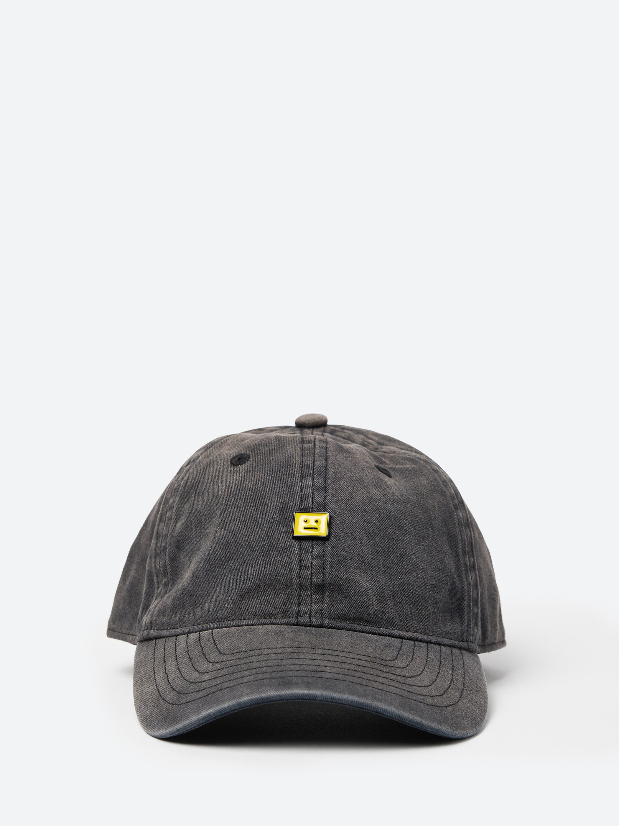 Face Stud Cap