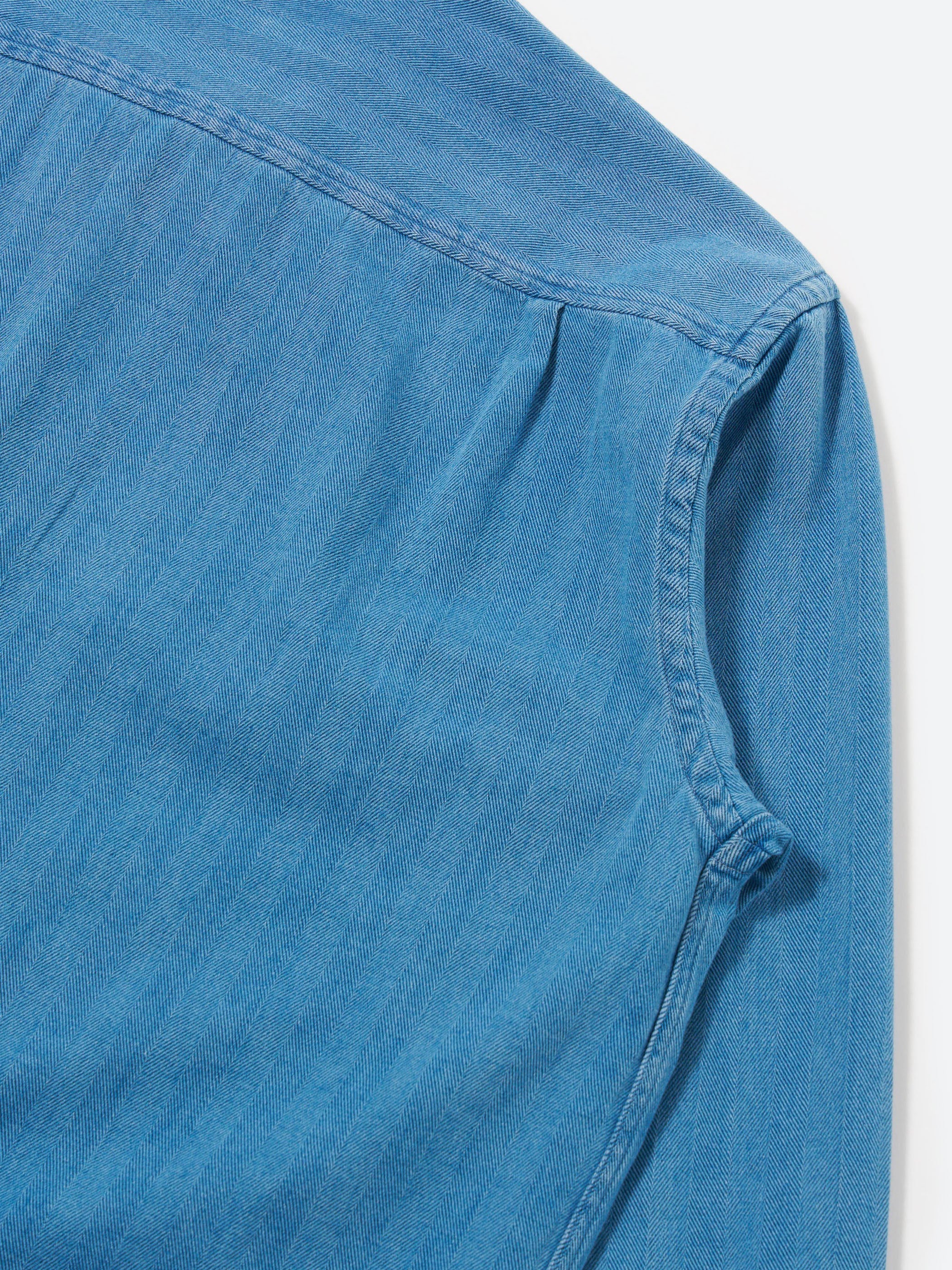 Attendant Shirt