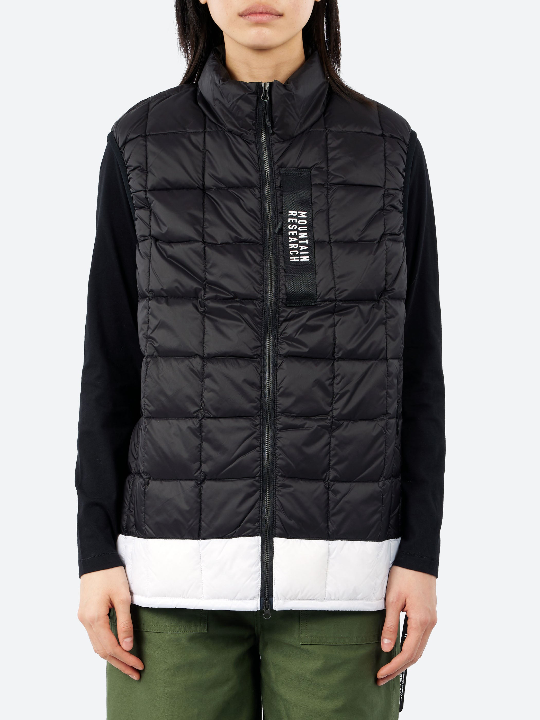 TAION - Mountain Research x TAION Zip Down Vest in Black – gravitypope