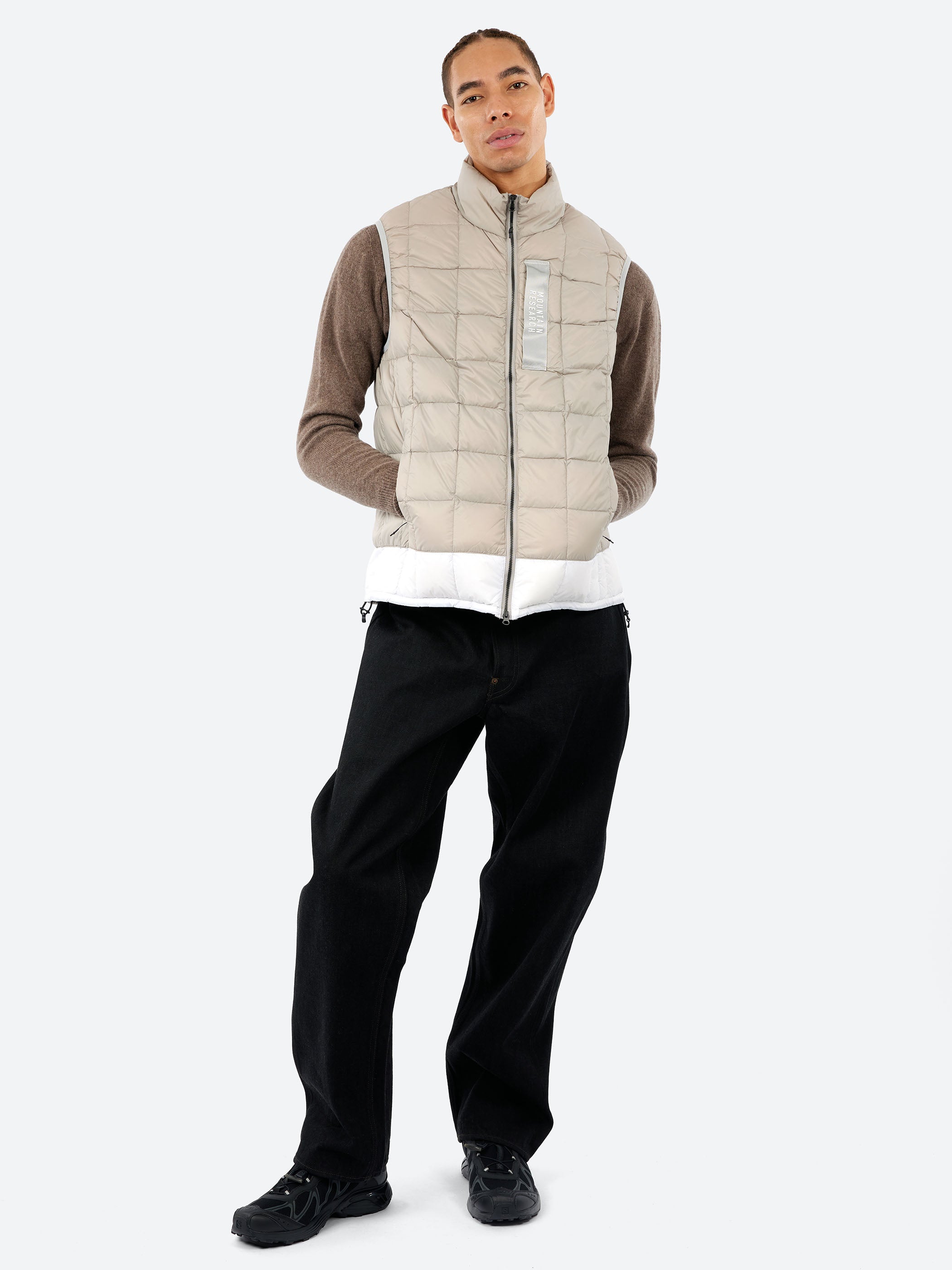 TAION - Mountain Research x TAION Zip Down Vest in Gray – gravitypope