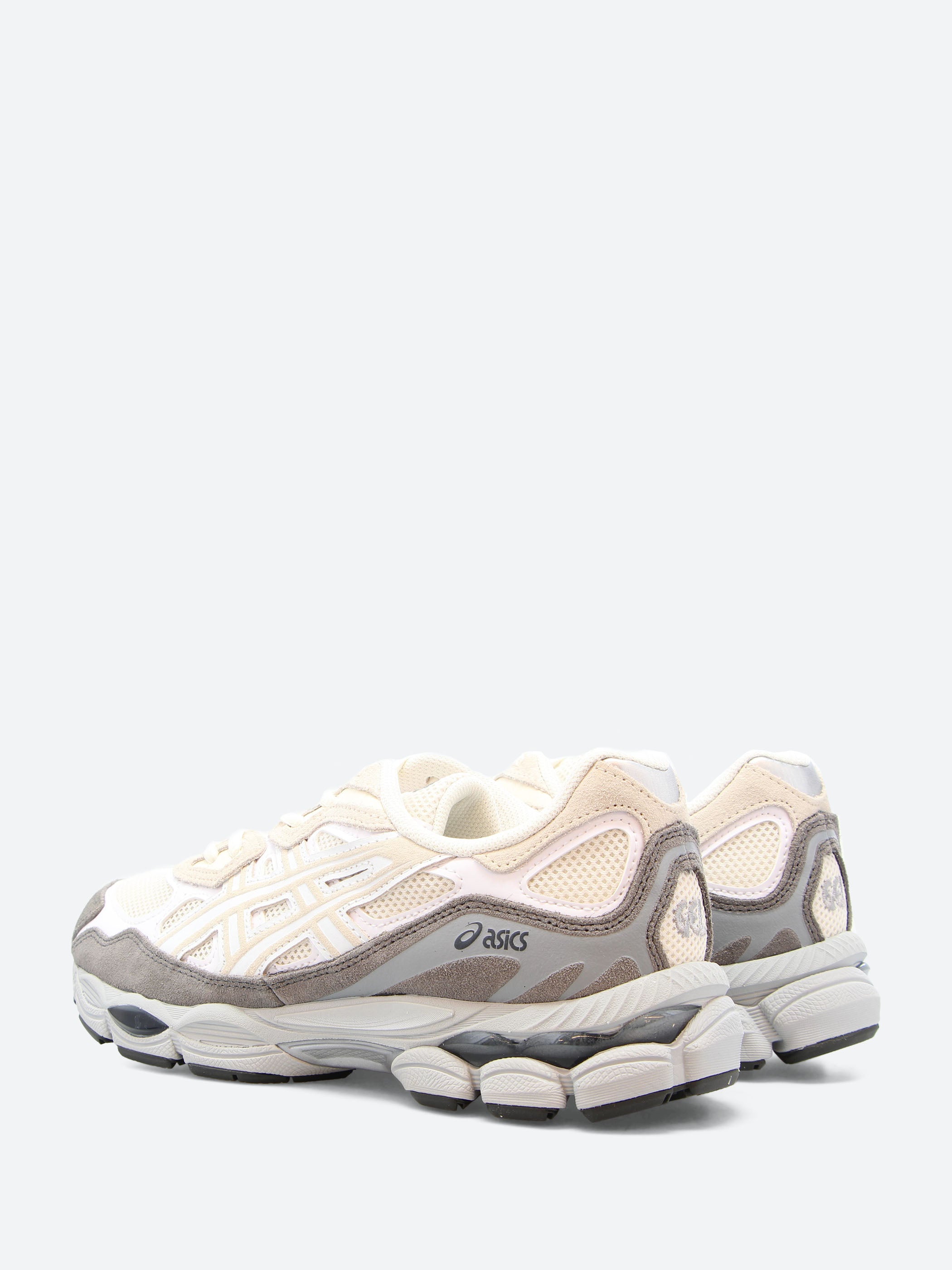 Asics - Women's Japan S PF in White – gravitypope