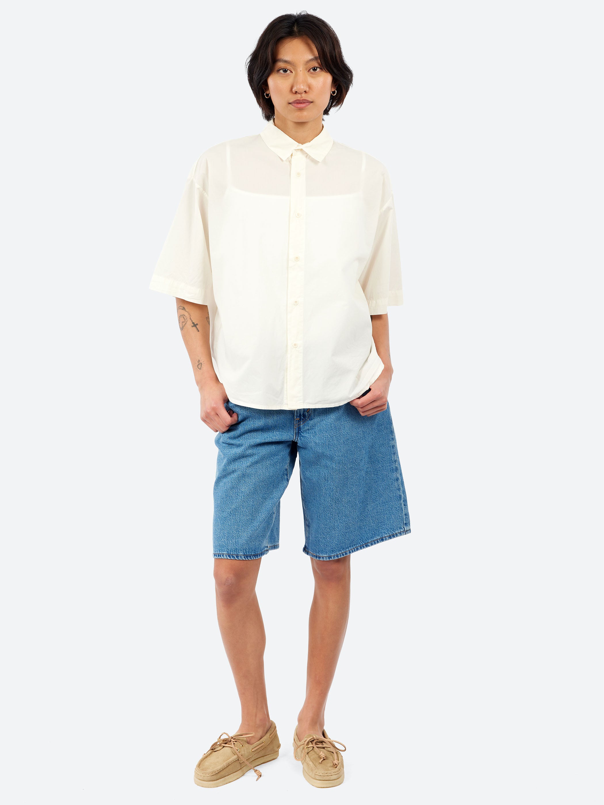Levi's - 501 Mid Thigh Short in Fun Flare (Light Wash) – gravitypope