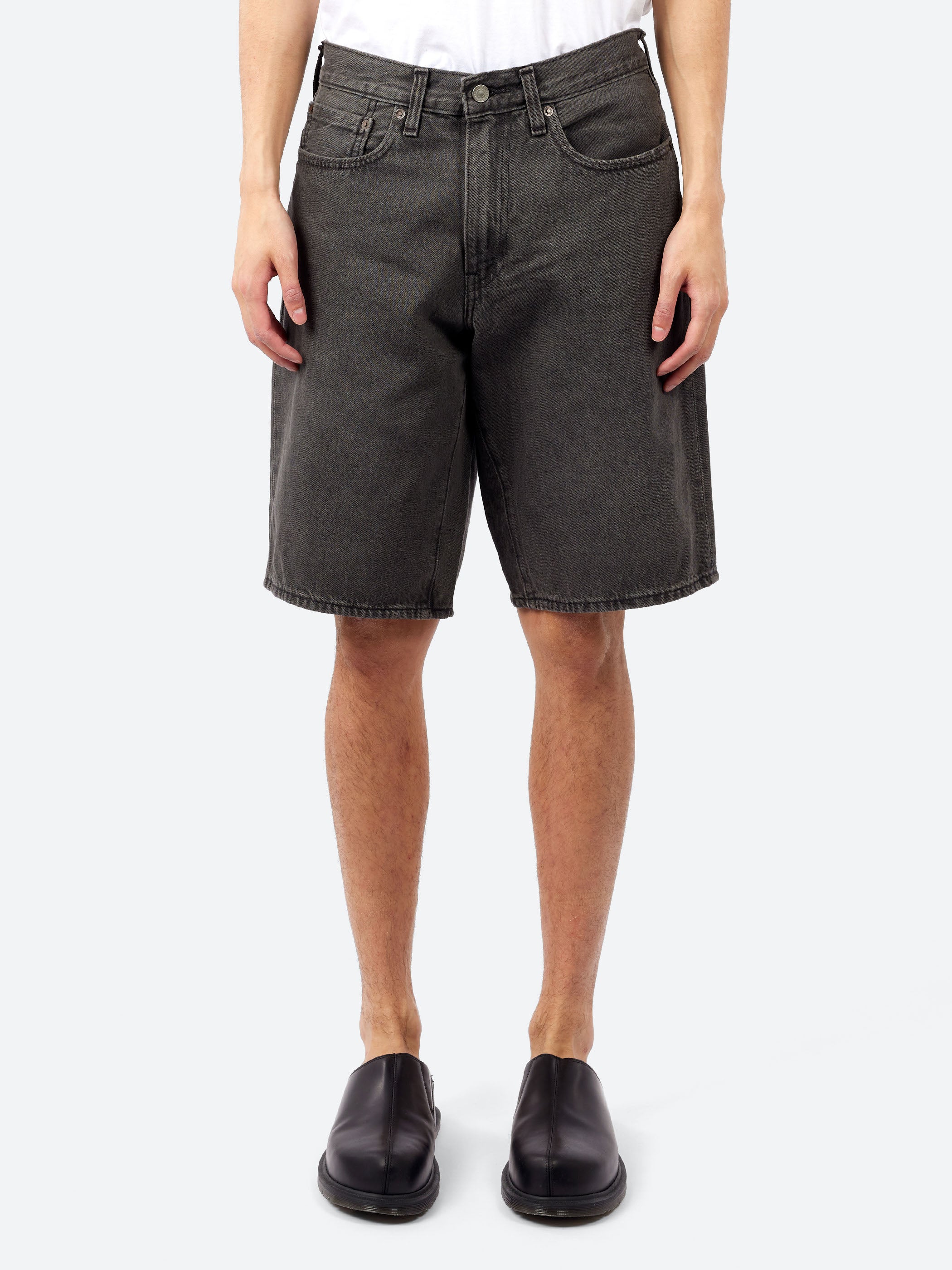 Levi's - 478 Baggy Shorts in Overnight Bag (Black) – gravitypope