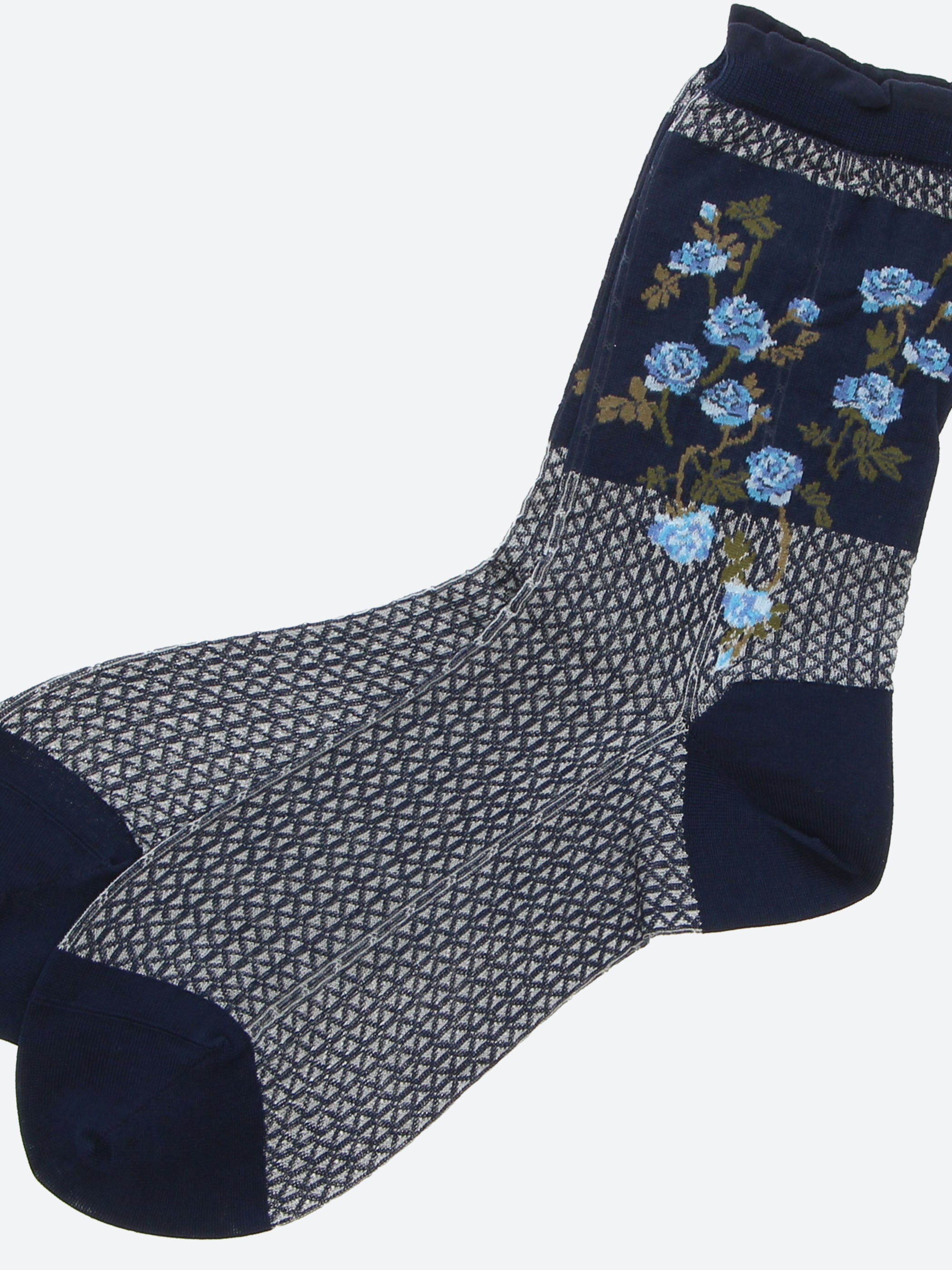 Flower On Basket Sock