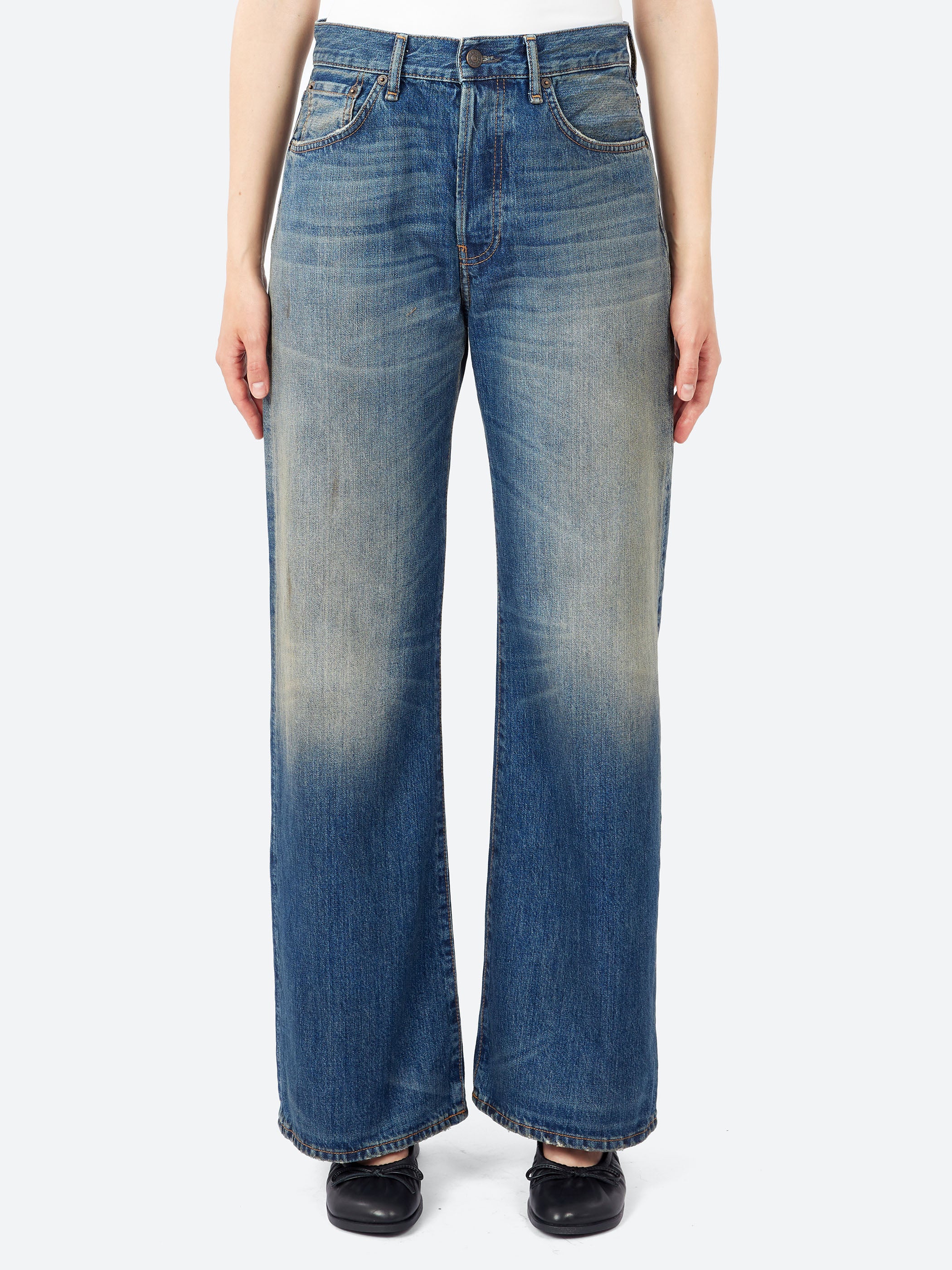 2021F Regular Fit Jeans