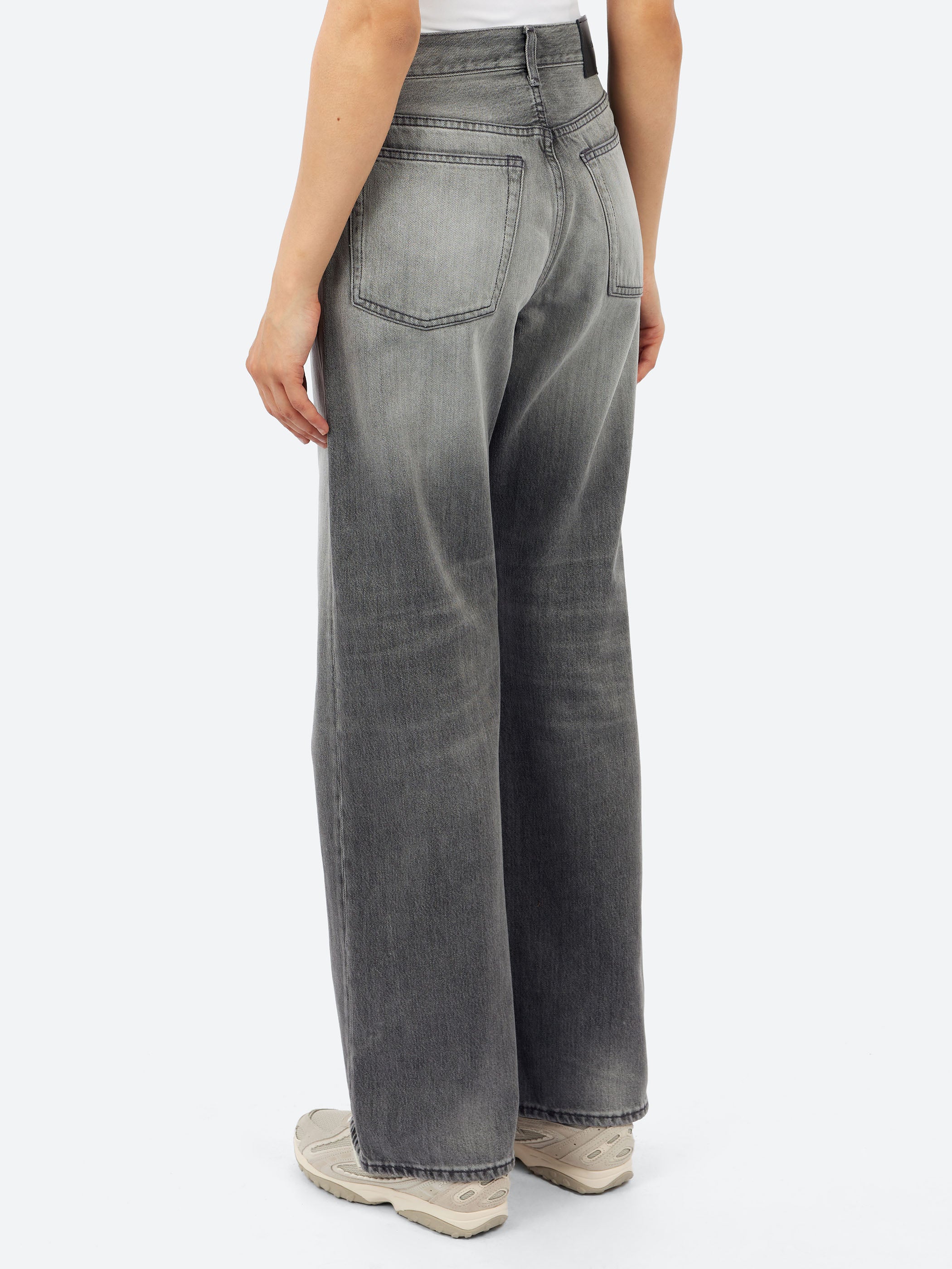 2021F - Regular Fit Jeans