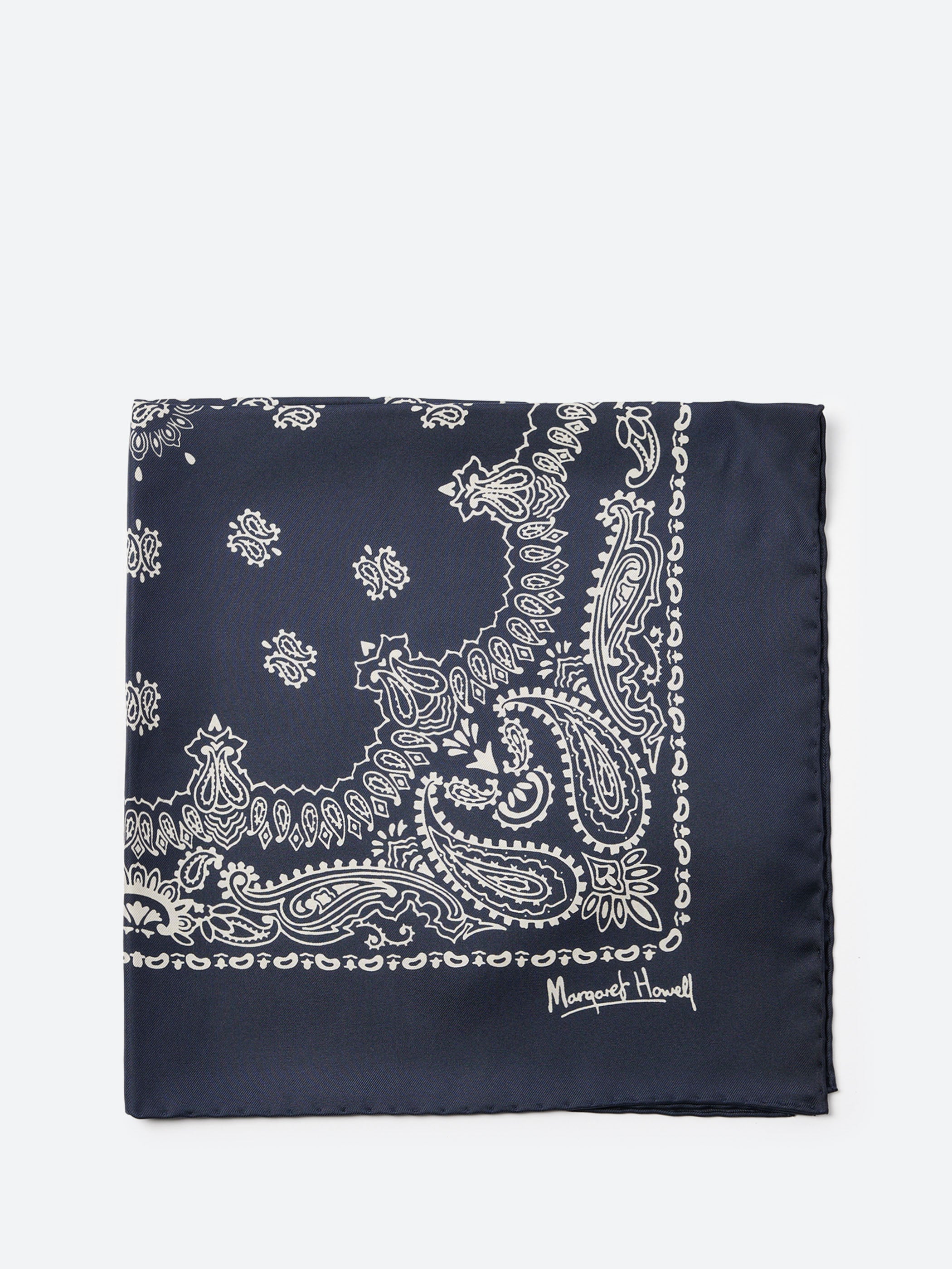 Margaret Howell - Paisley Bandana in Navy and Stone – gravitypope