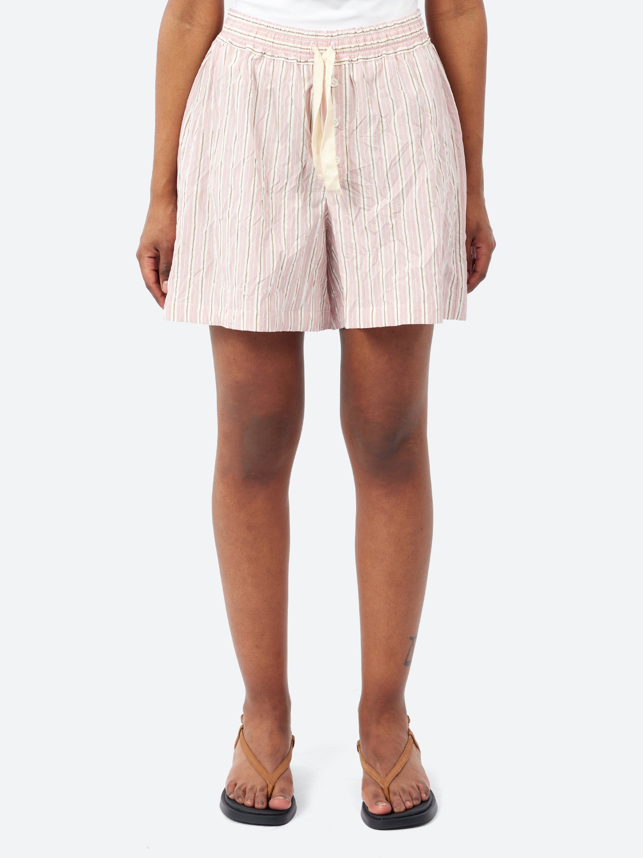 Wide Crinkled Bermuda