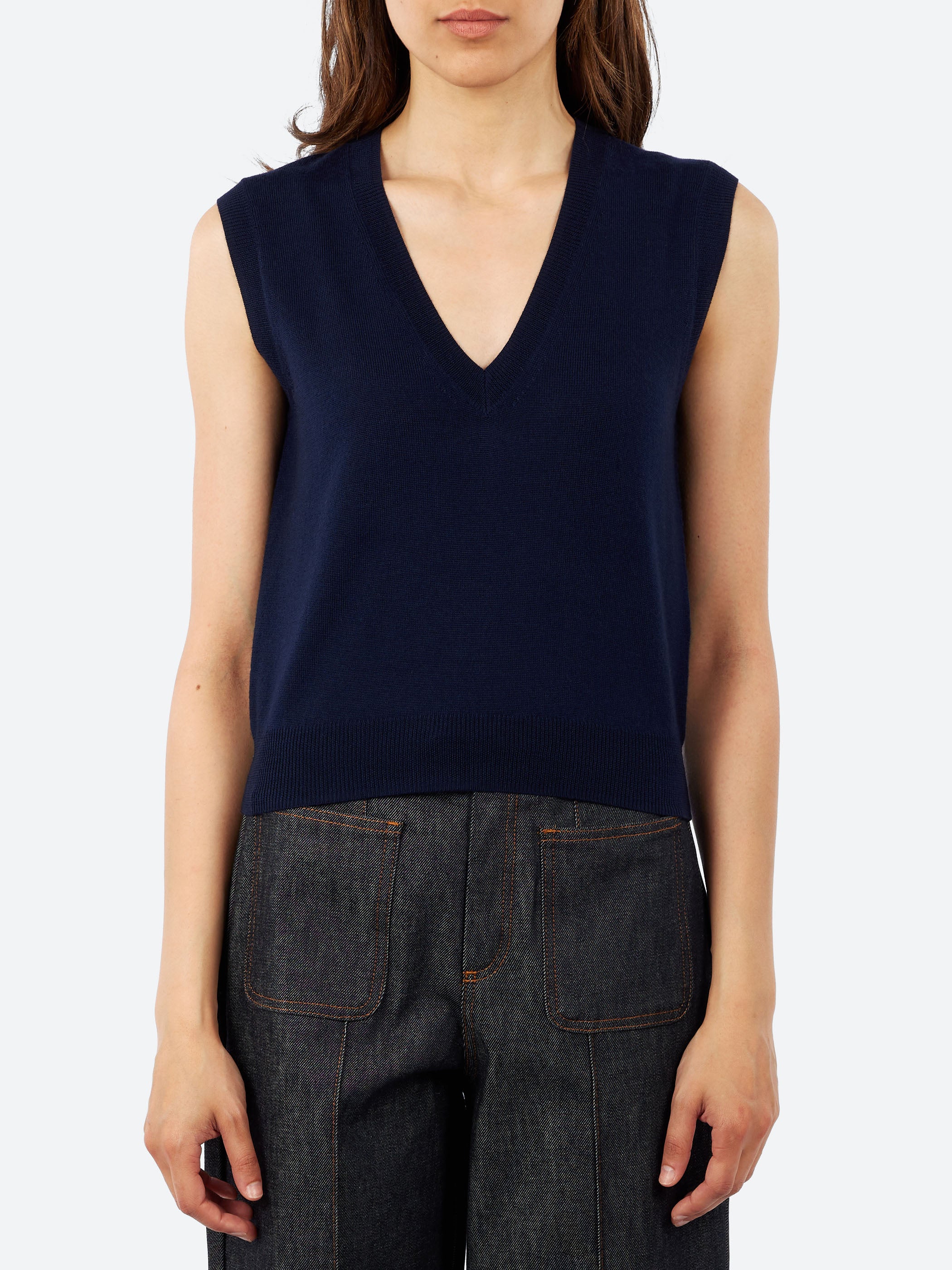Esther Vest