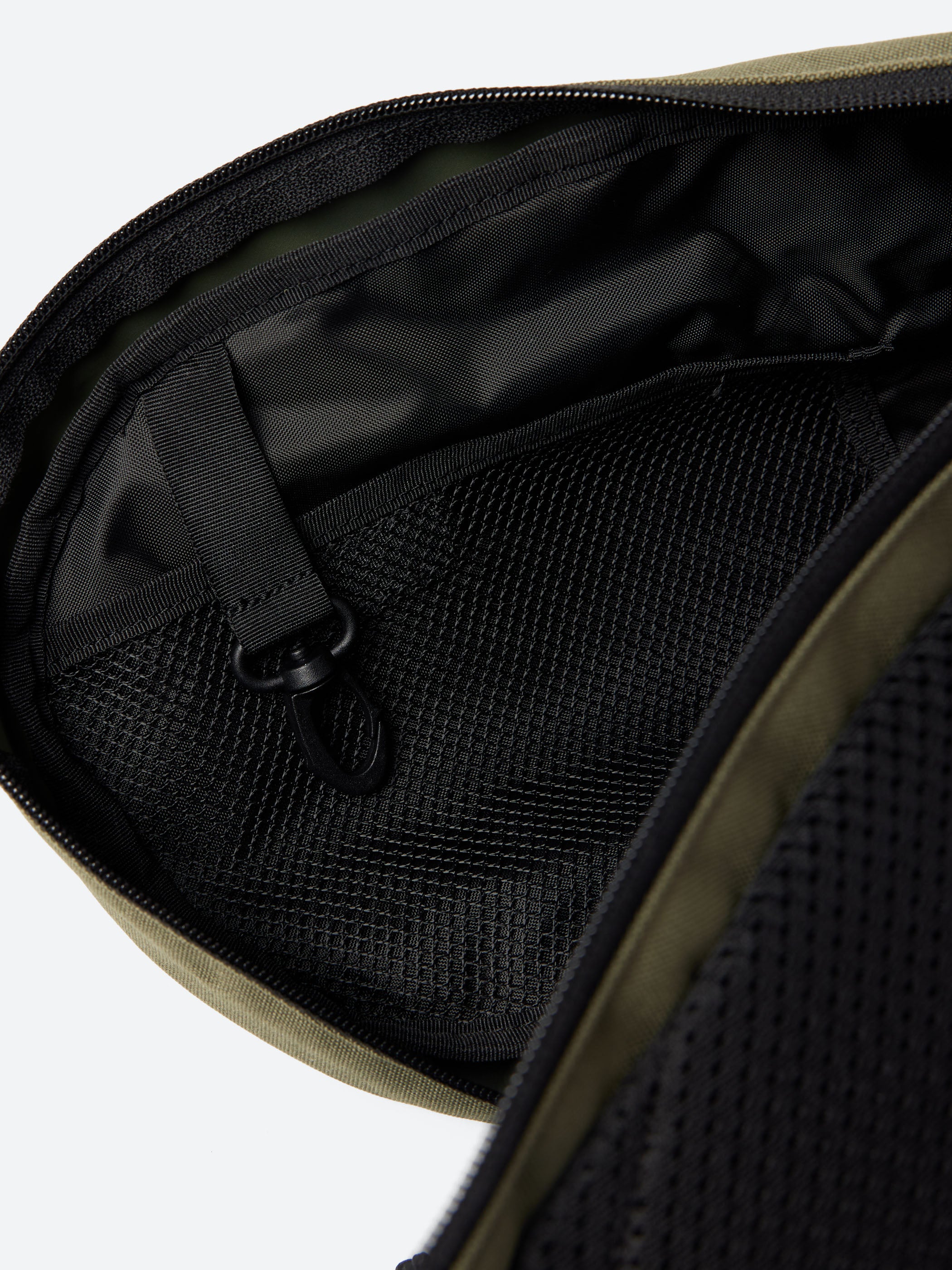 Kyle Sling Bag
