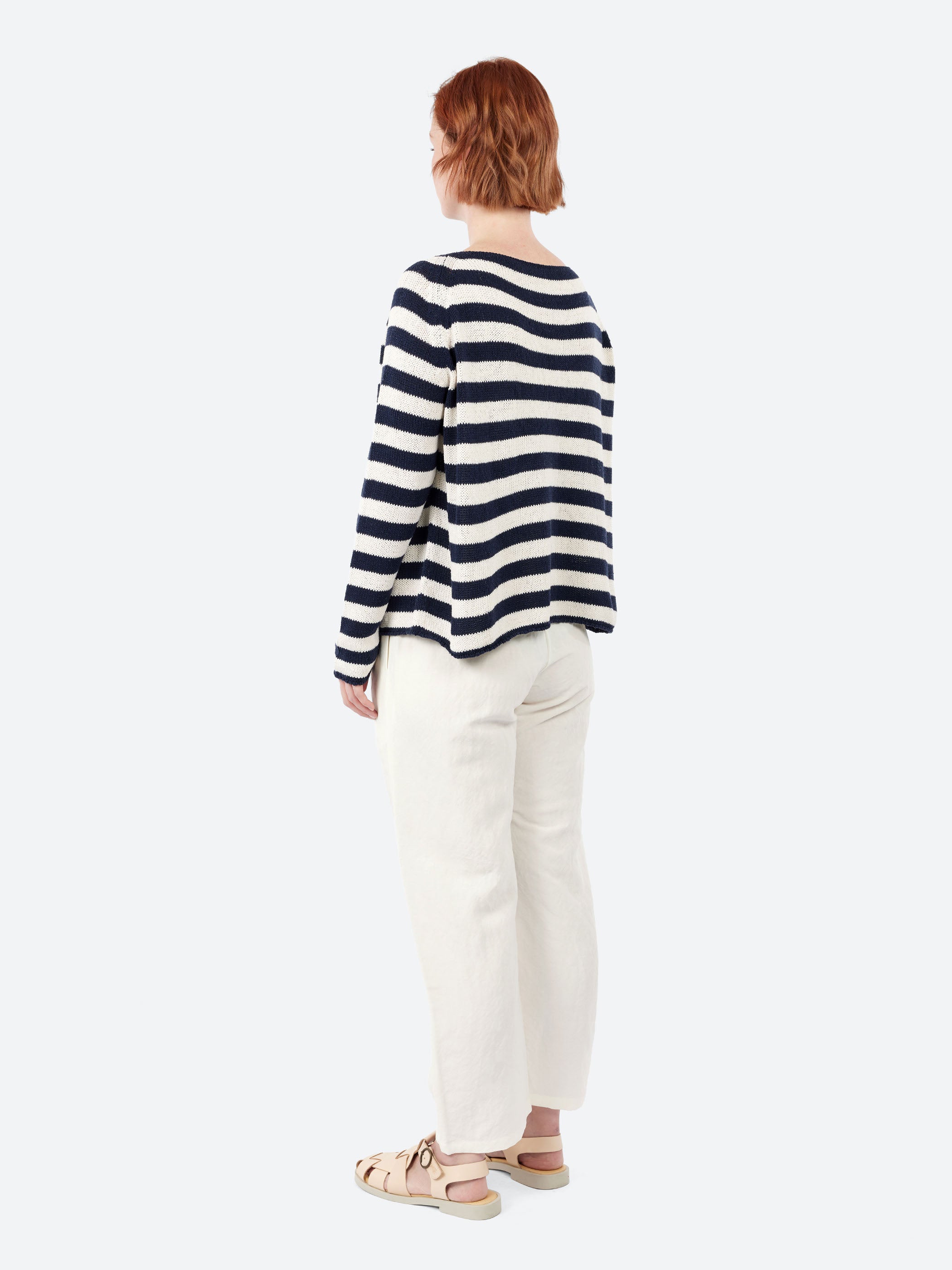 P2051 Boatneck Sweater