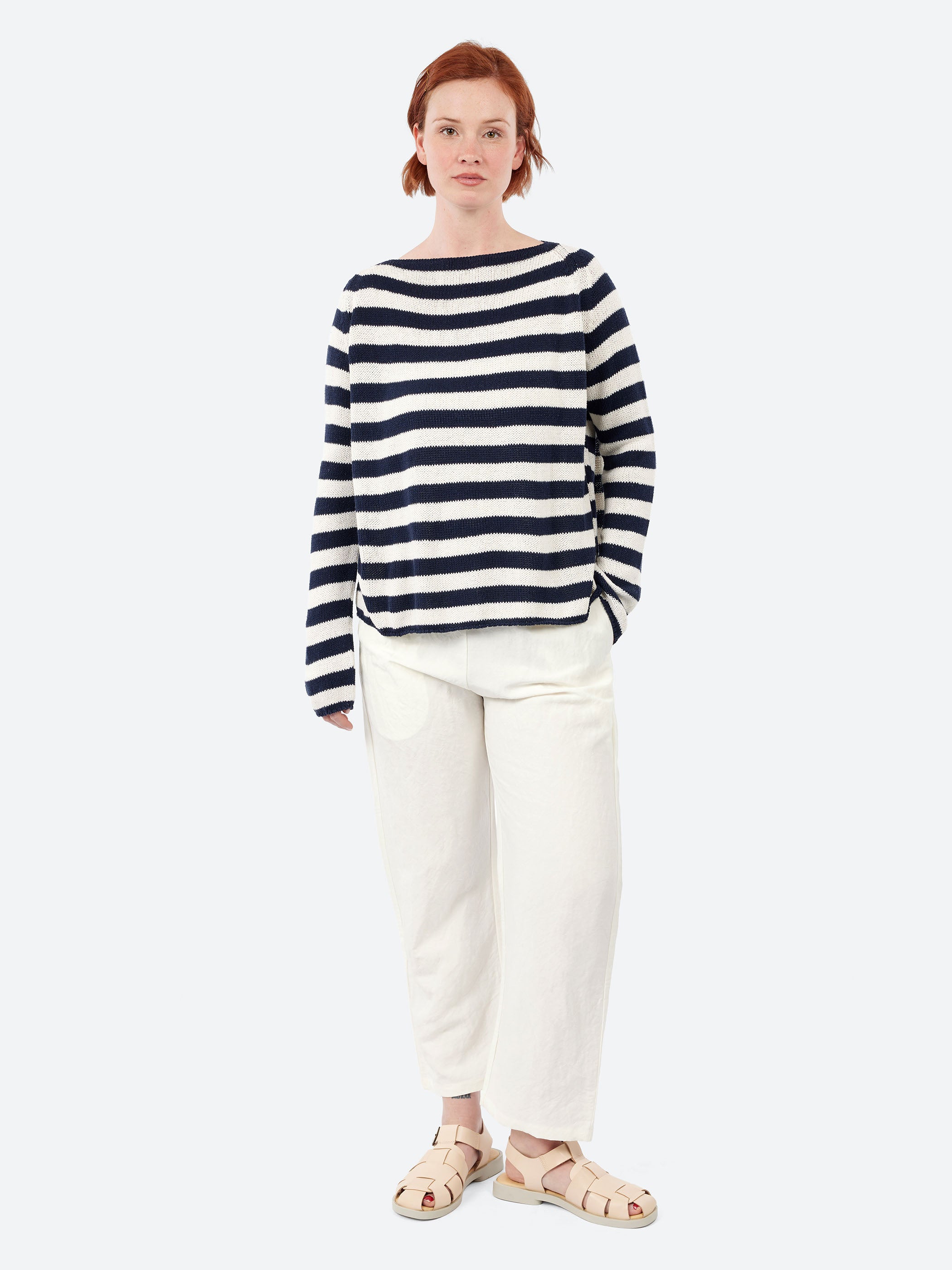 P2051 Boatneck Sweater