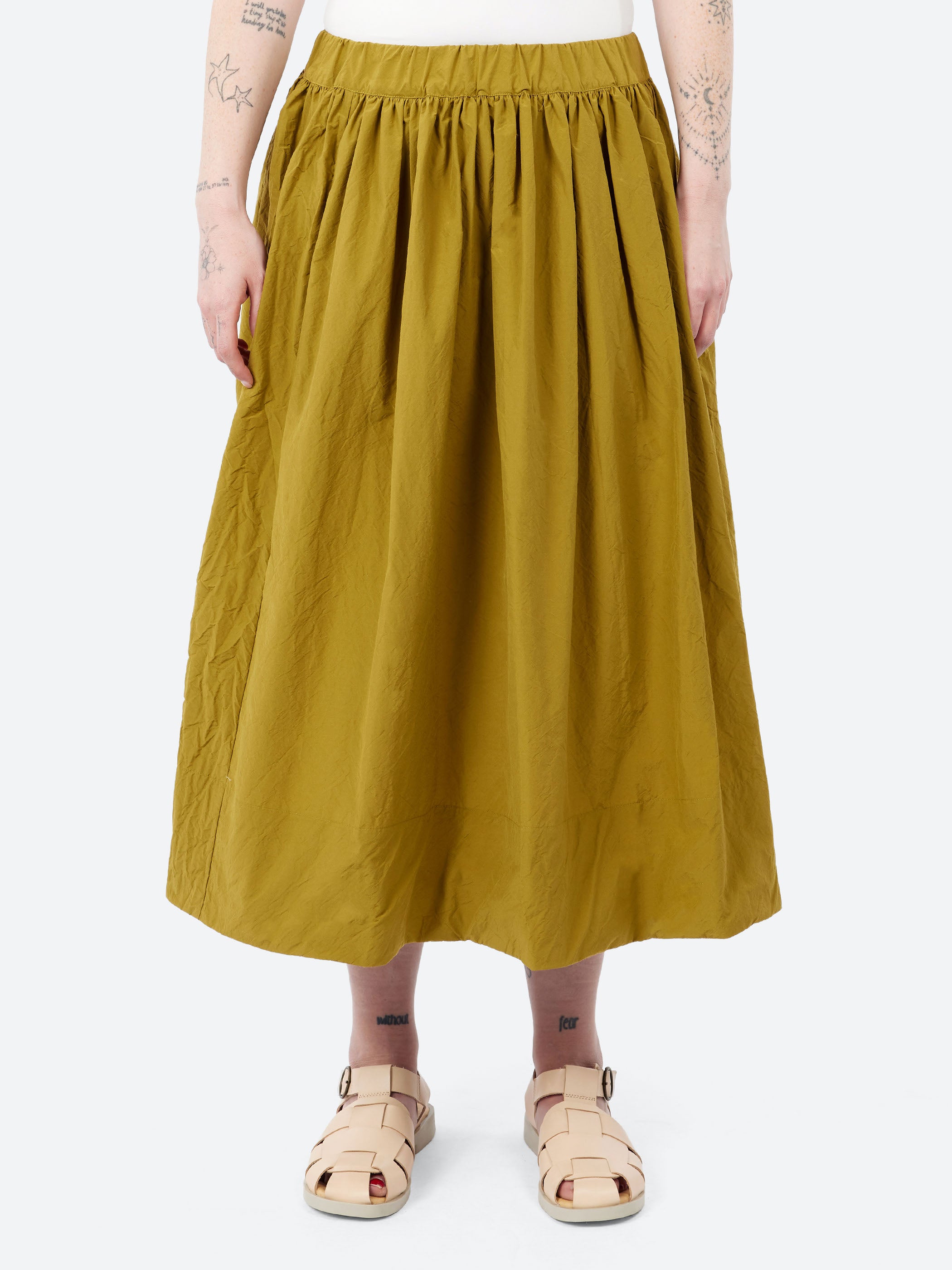P1569 Gathered Waist Skirt