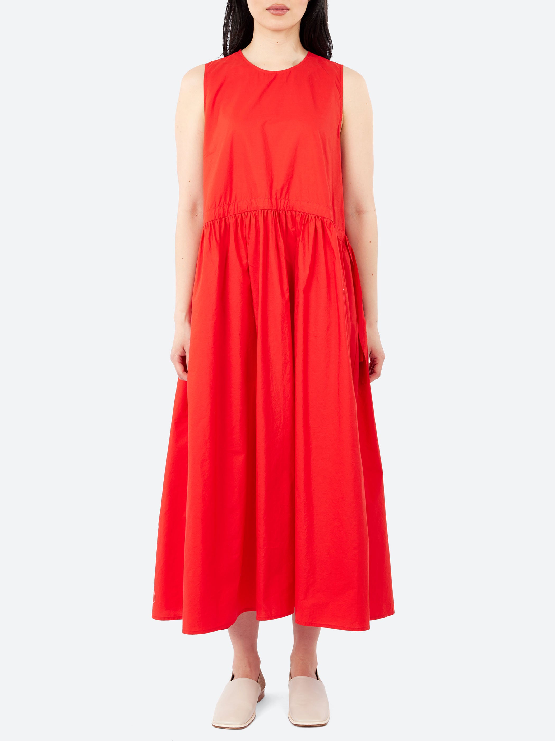 P1847 Sleeveless Dress
