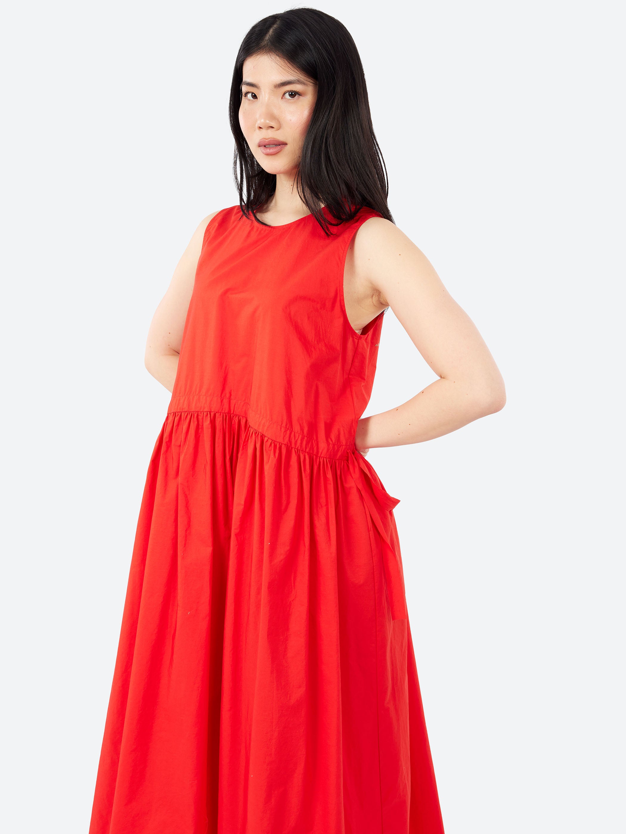 P1847 Sleeveless Dress