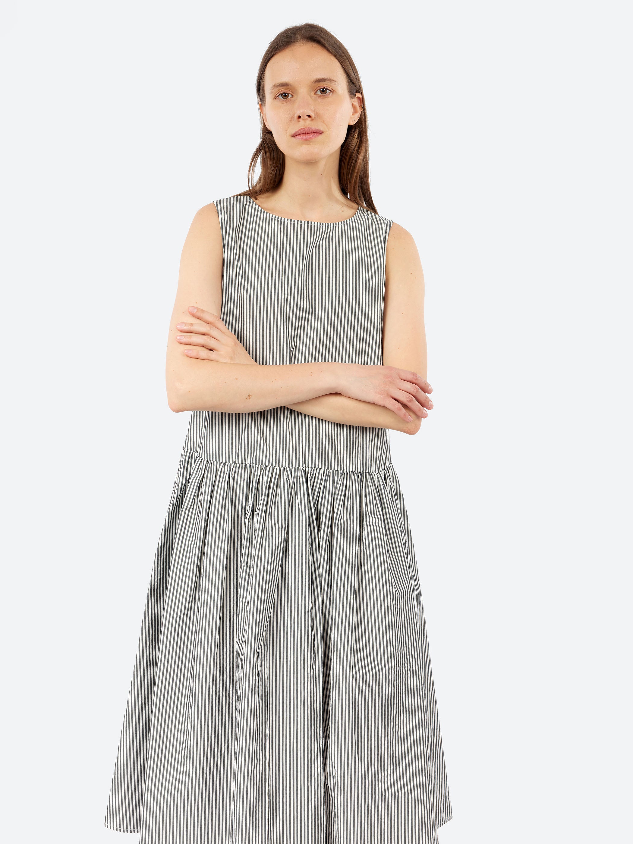 P2059 Gathered Waist Dress