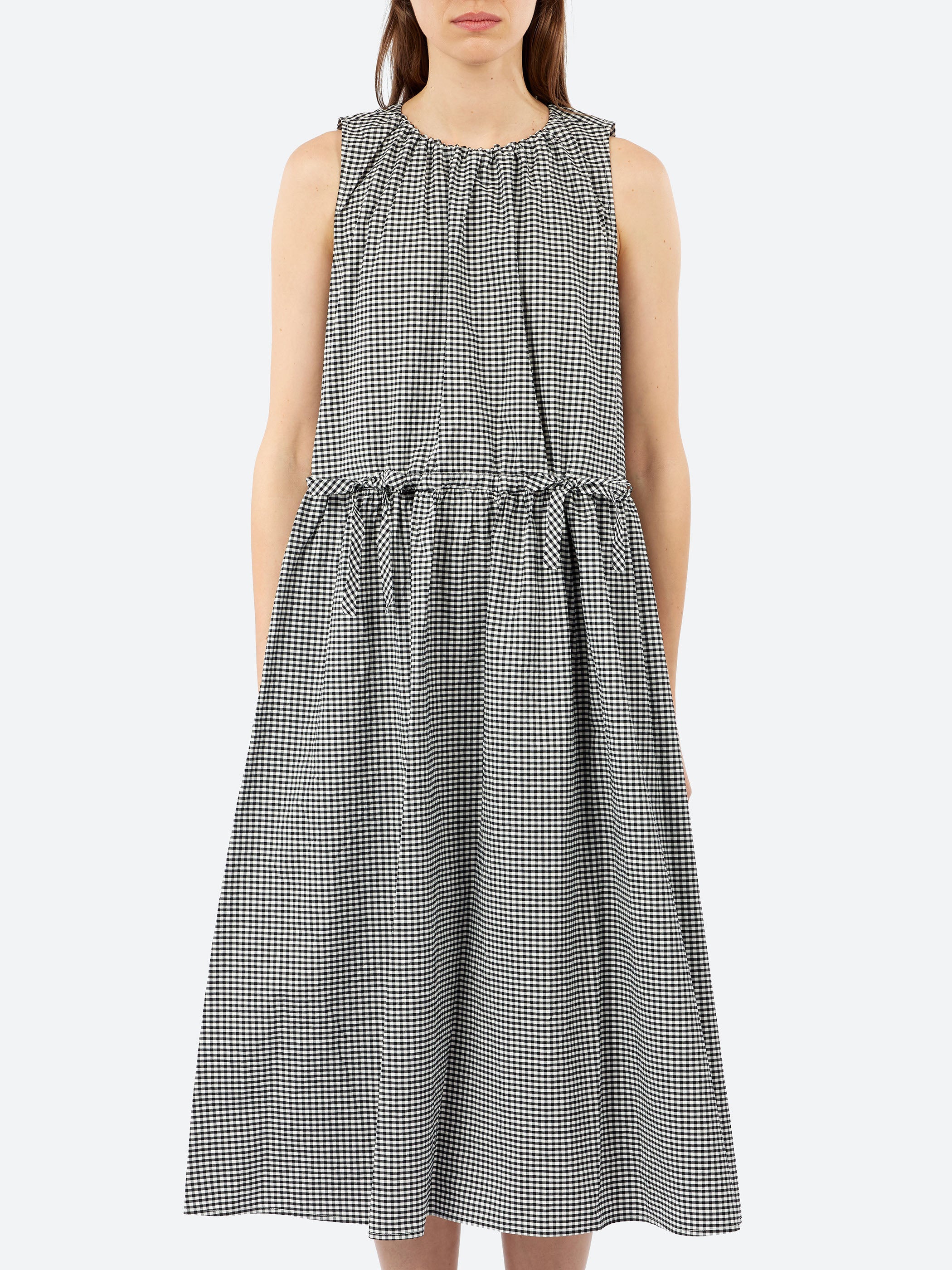 P2065 Dress