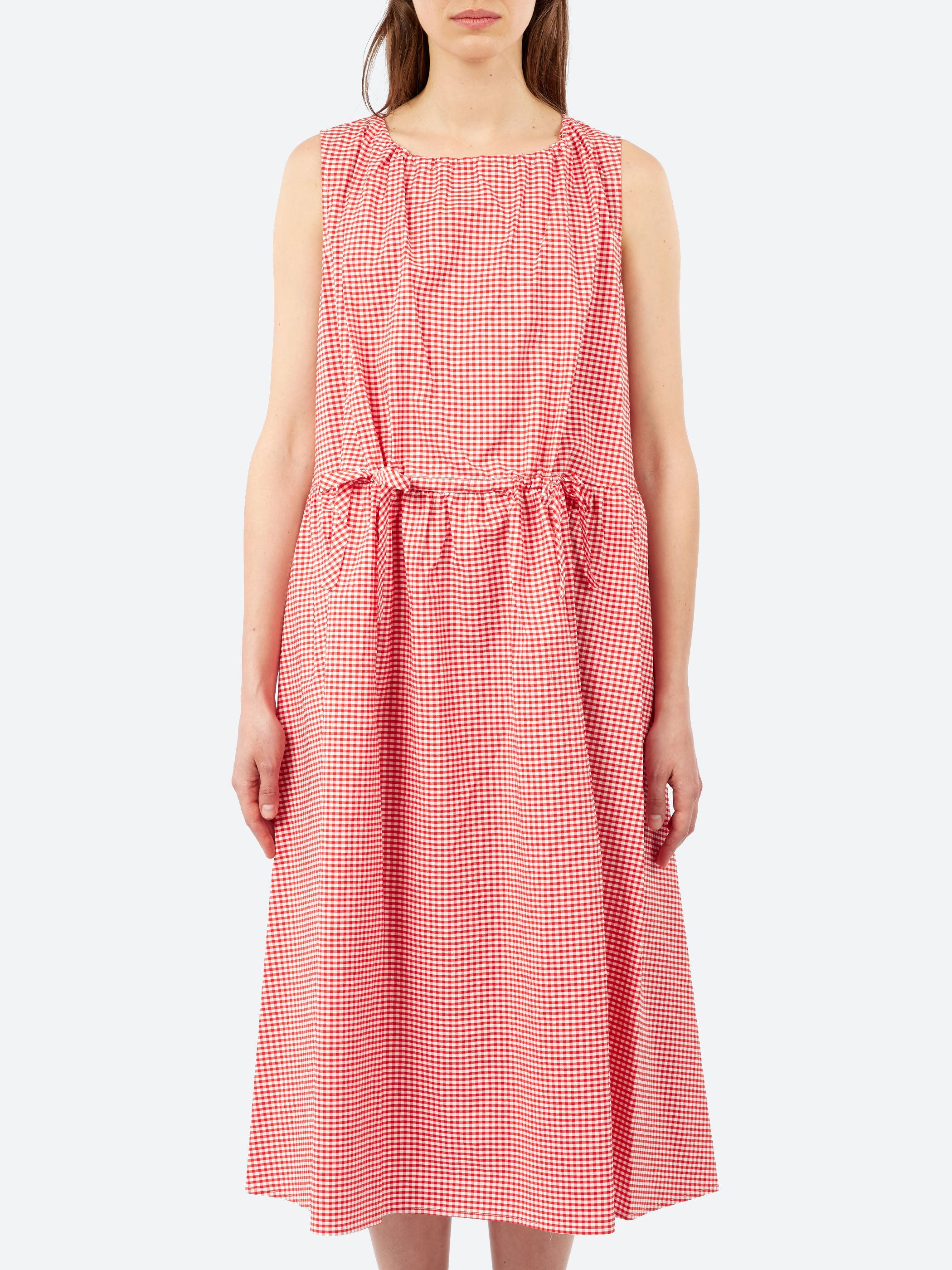 P2065 Dress