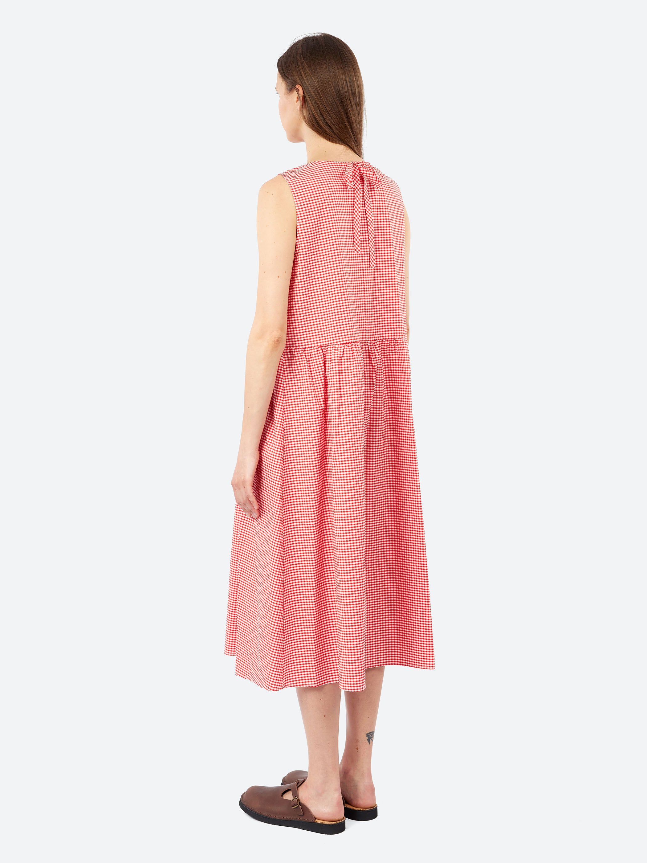 P2065 Dress