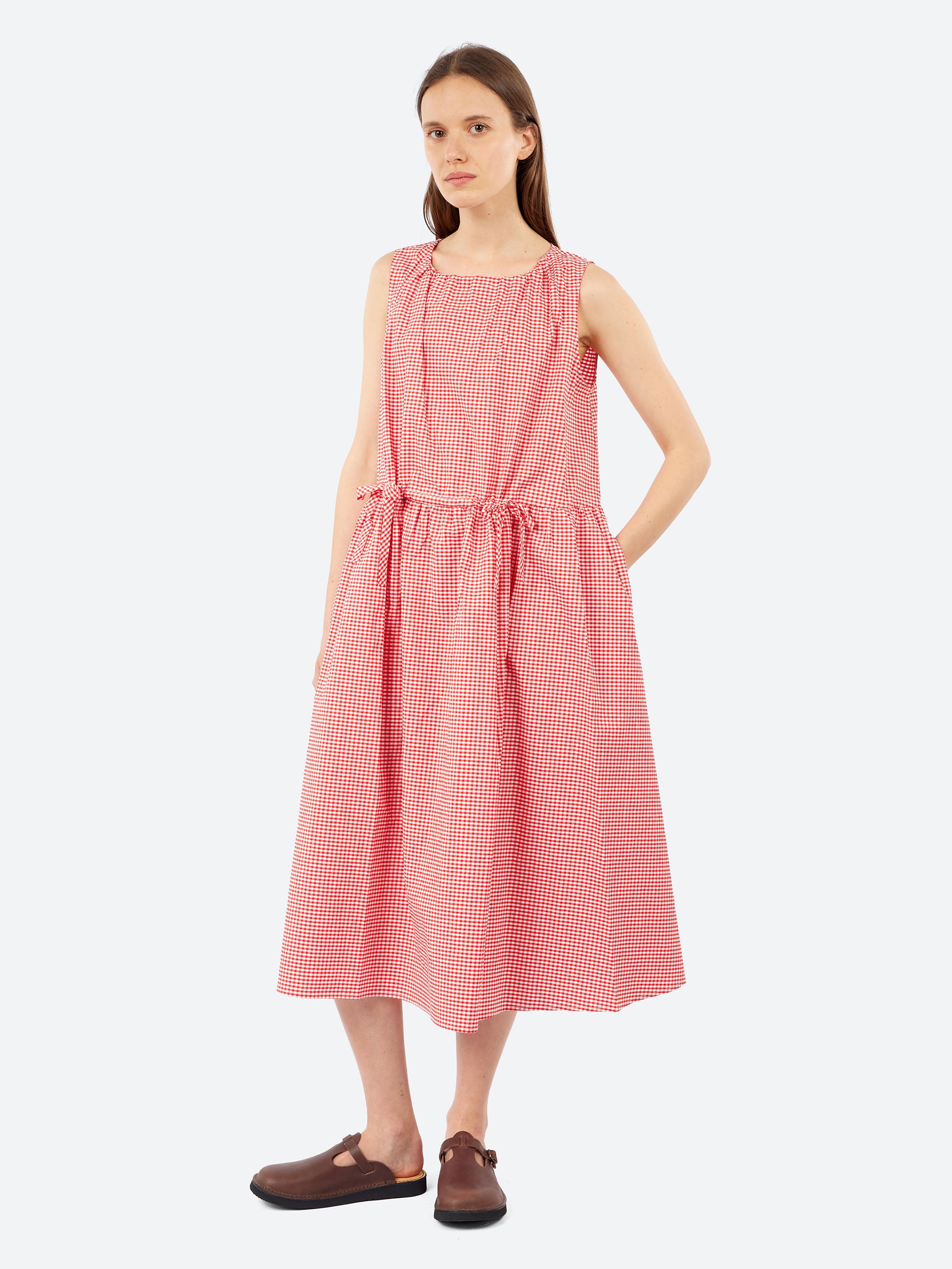 P2065 Dress
