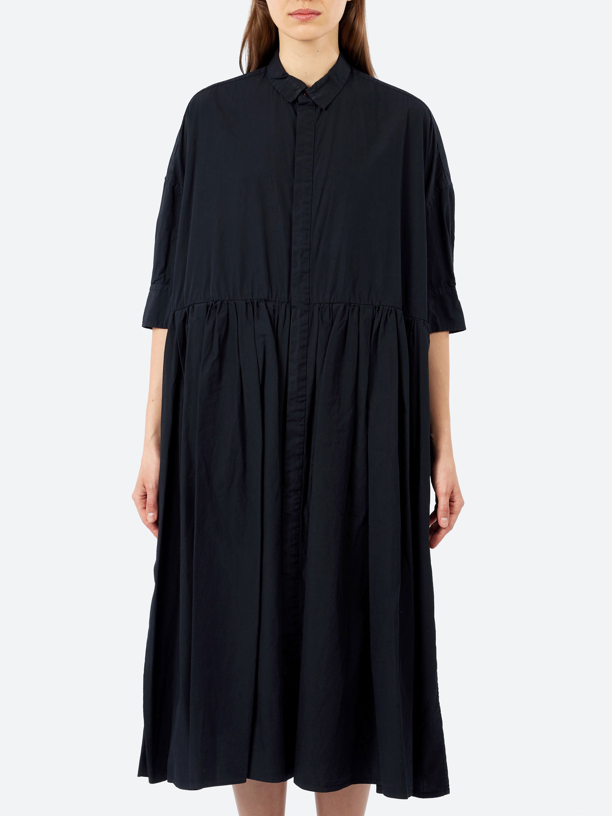 Toujours - Back Wide Pleated Shirt Dress in Midnight – gravitypope