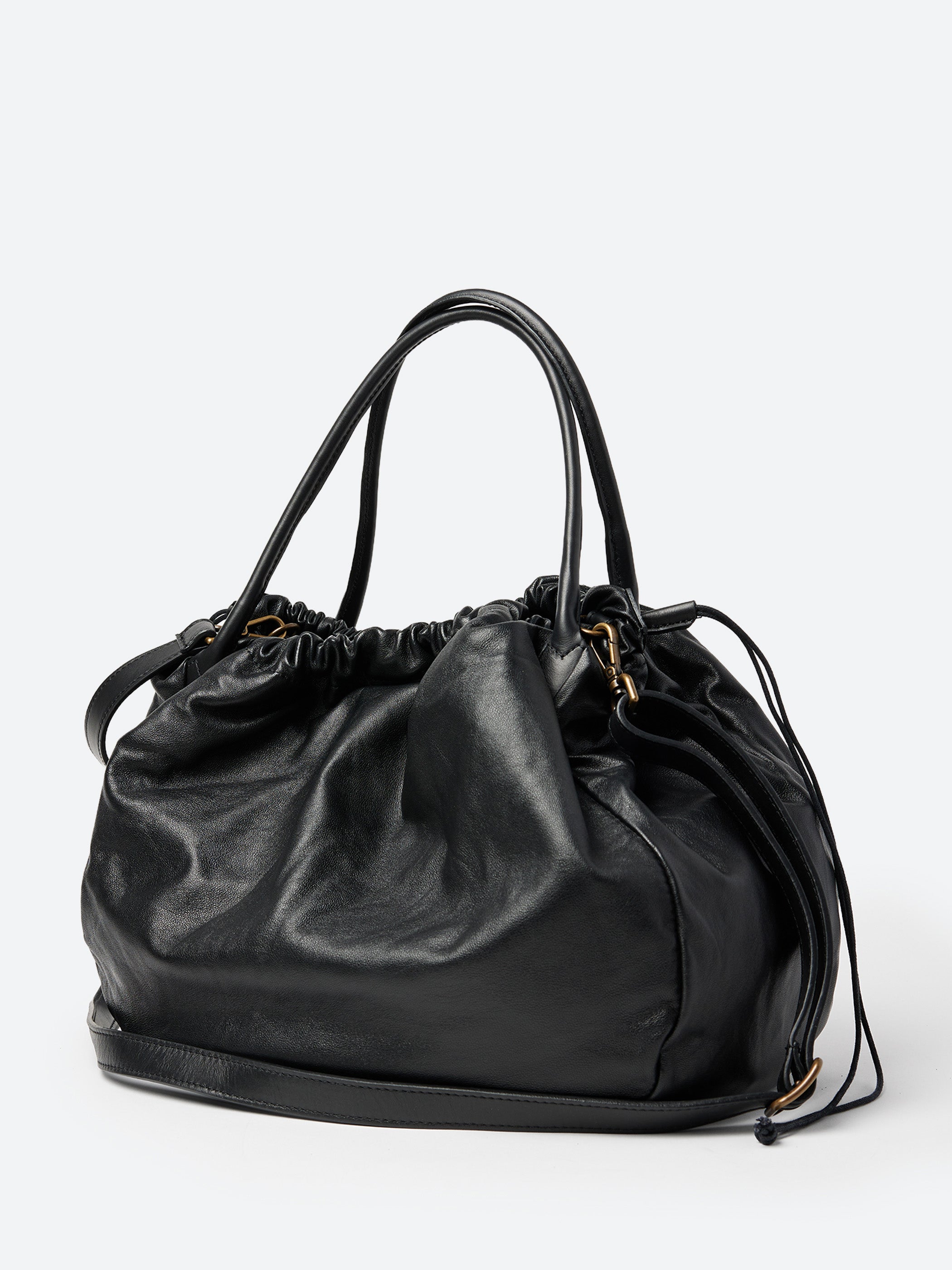 Nivet Tote
