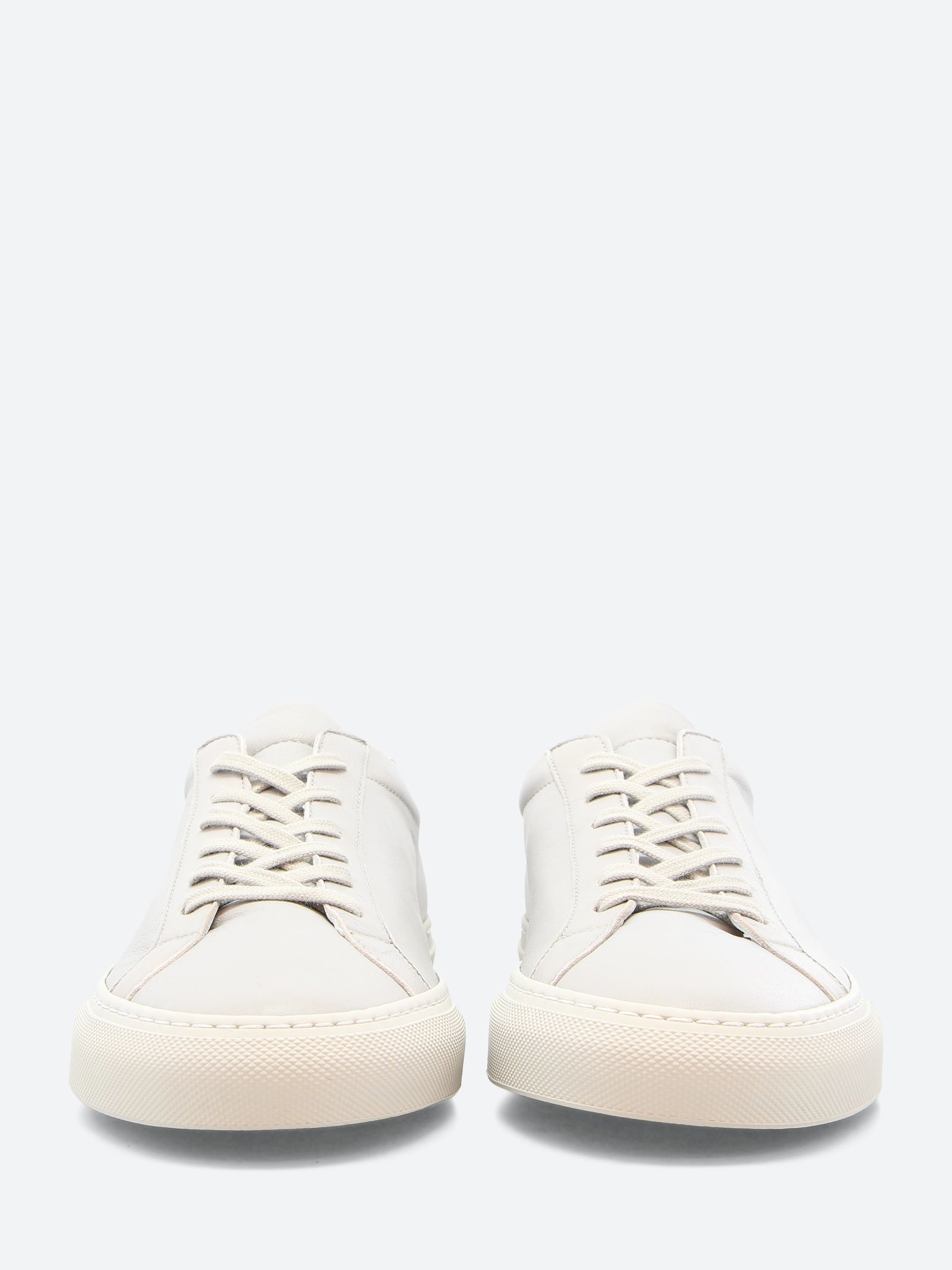 Common Projects - Decades Low in Off White – gravitypope
