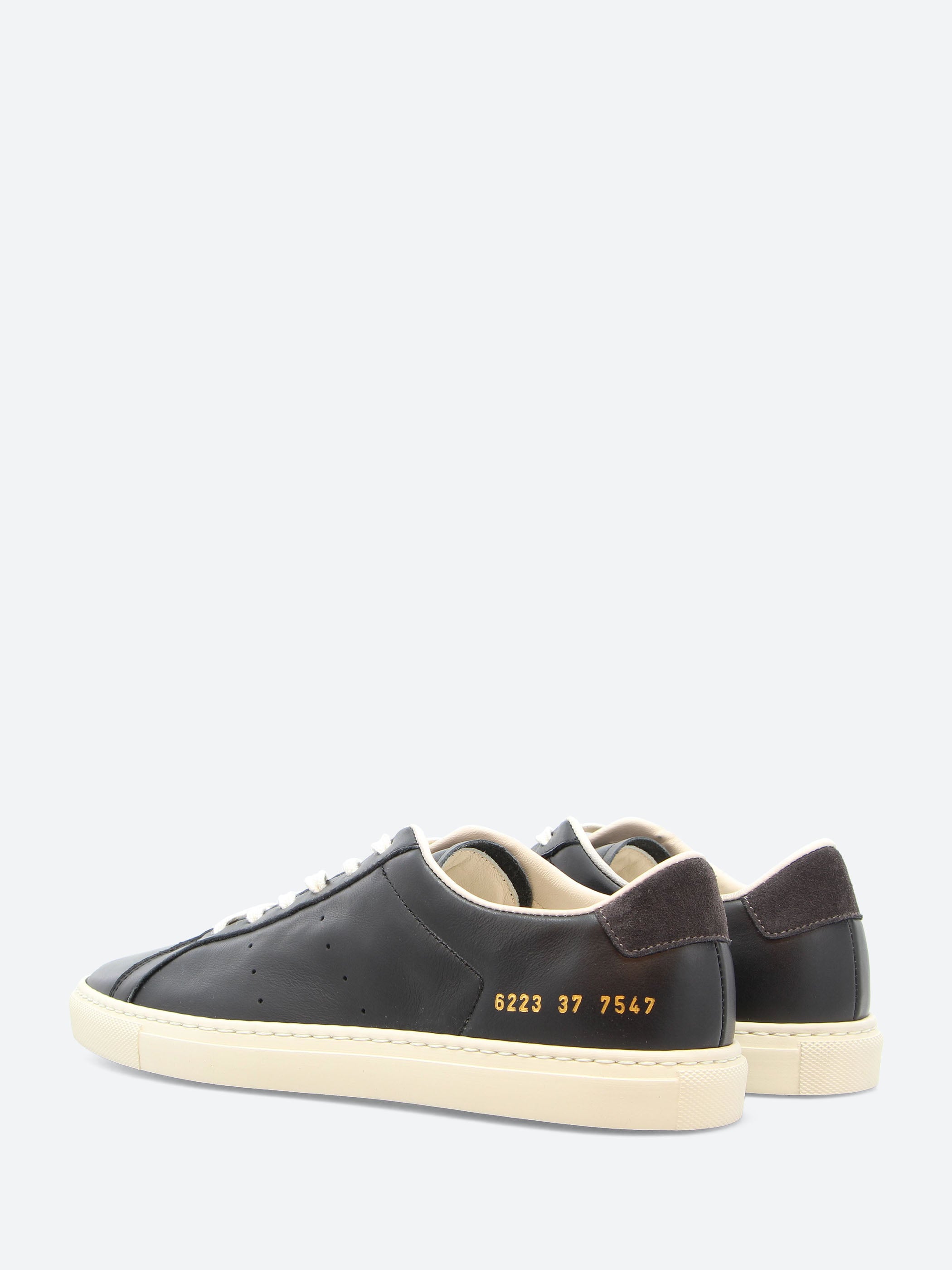 Woman by Common Projects - Achilles Low in Black – gravitypope