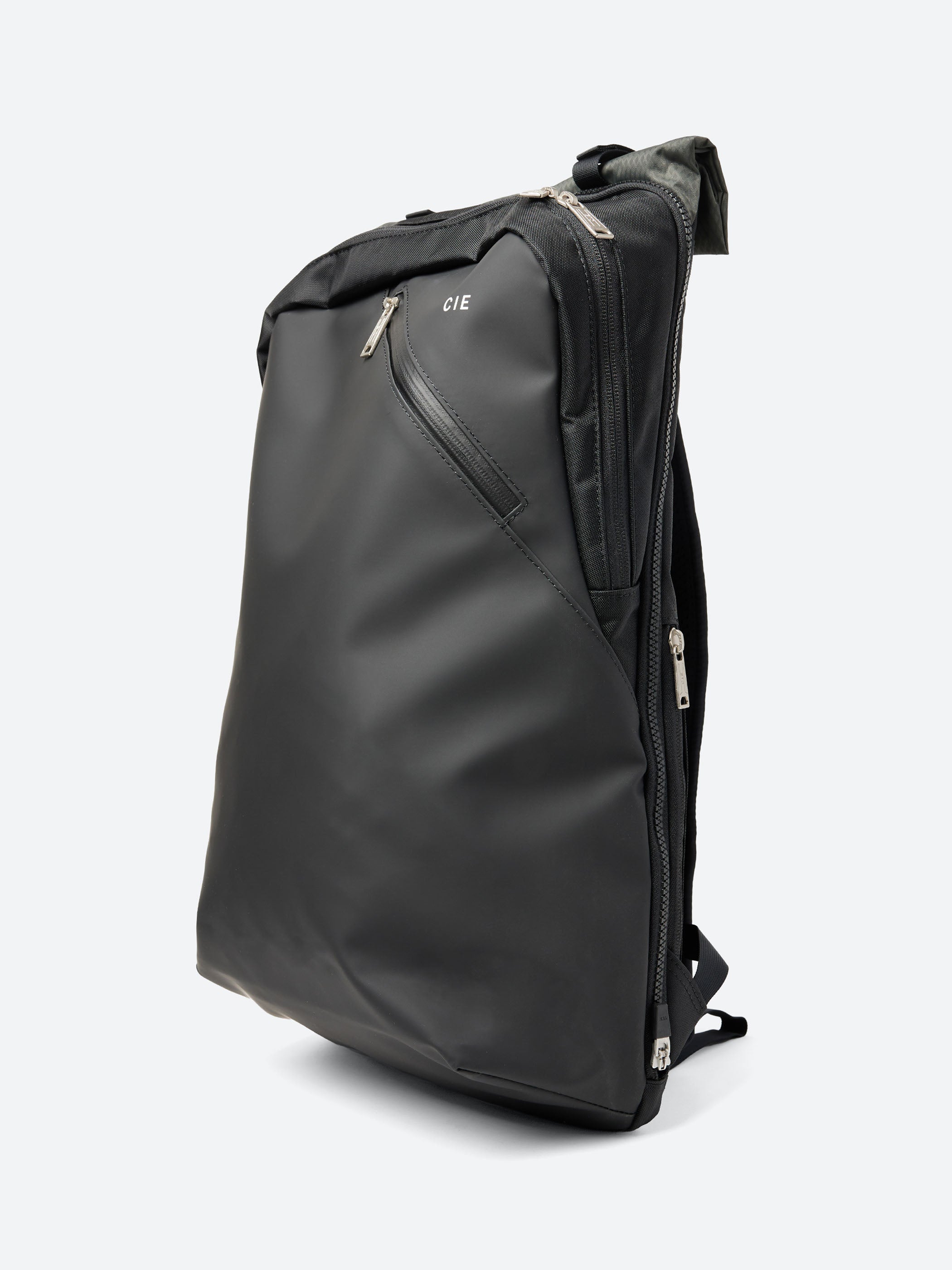 CIE - Various 2Way Backpack (M) in Gray – gravitypope