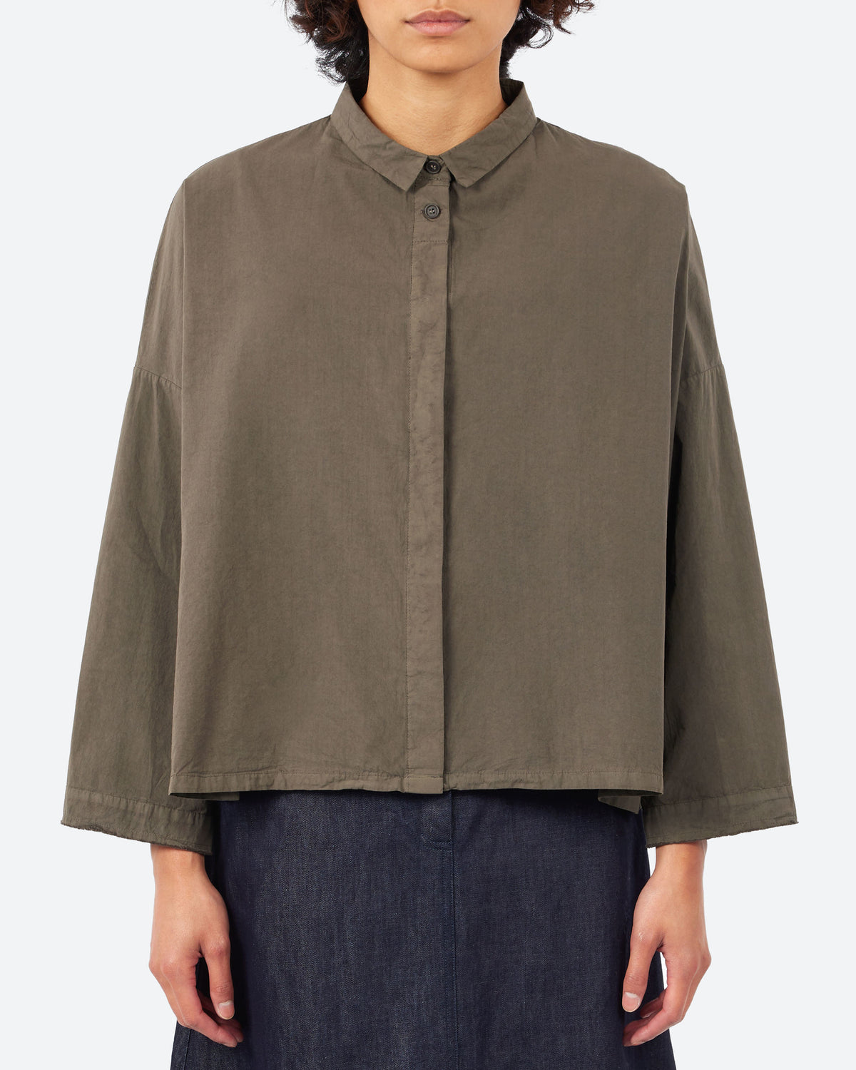 26260 Button-Up Shirt