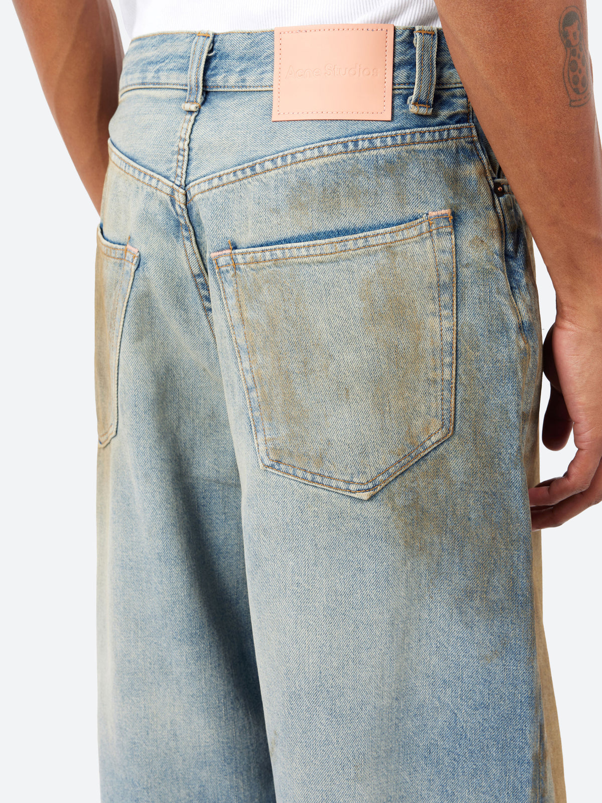 2021M Regular Fit Jeans