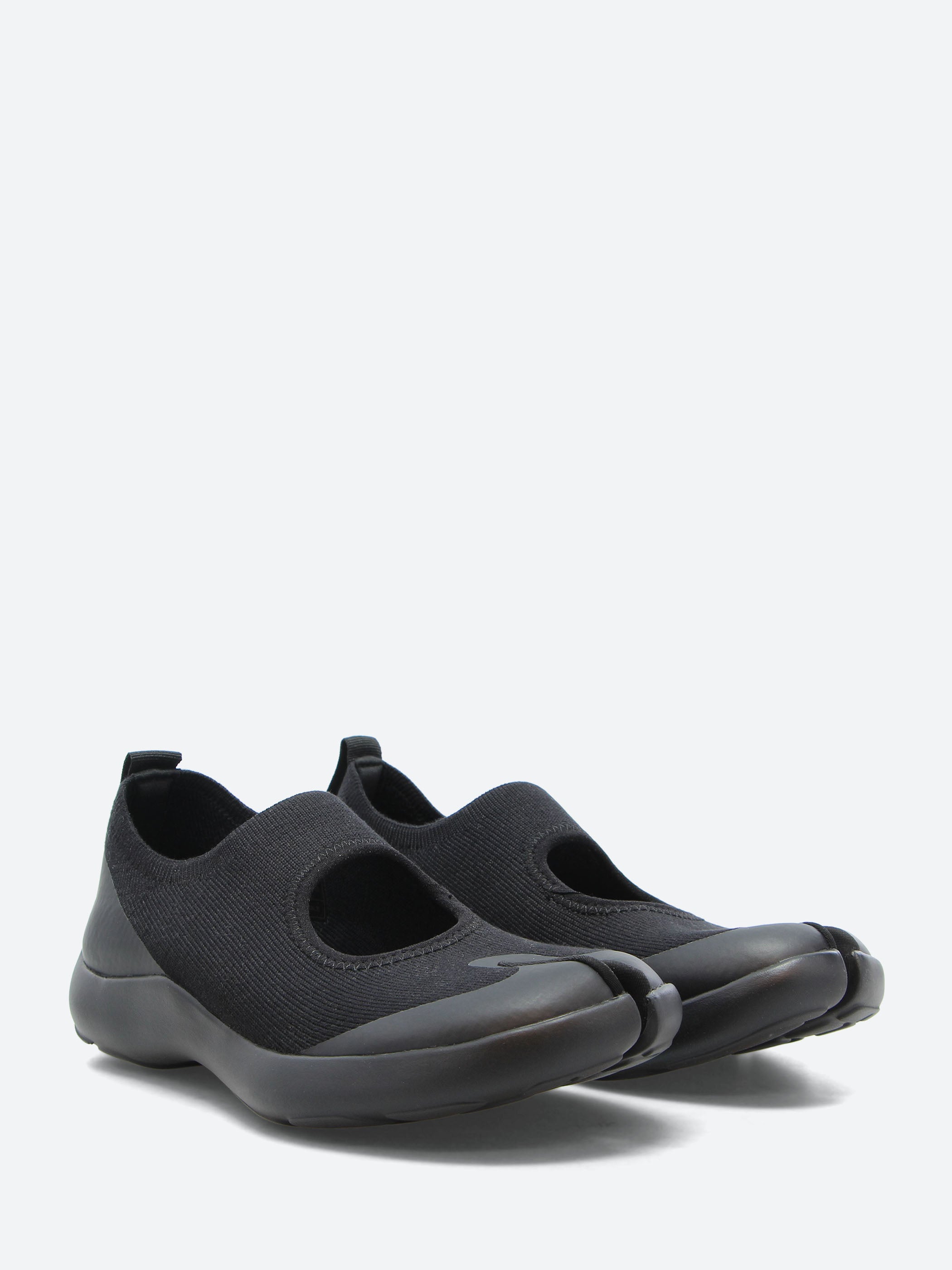 Tabi Sandal