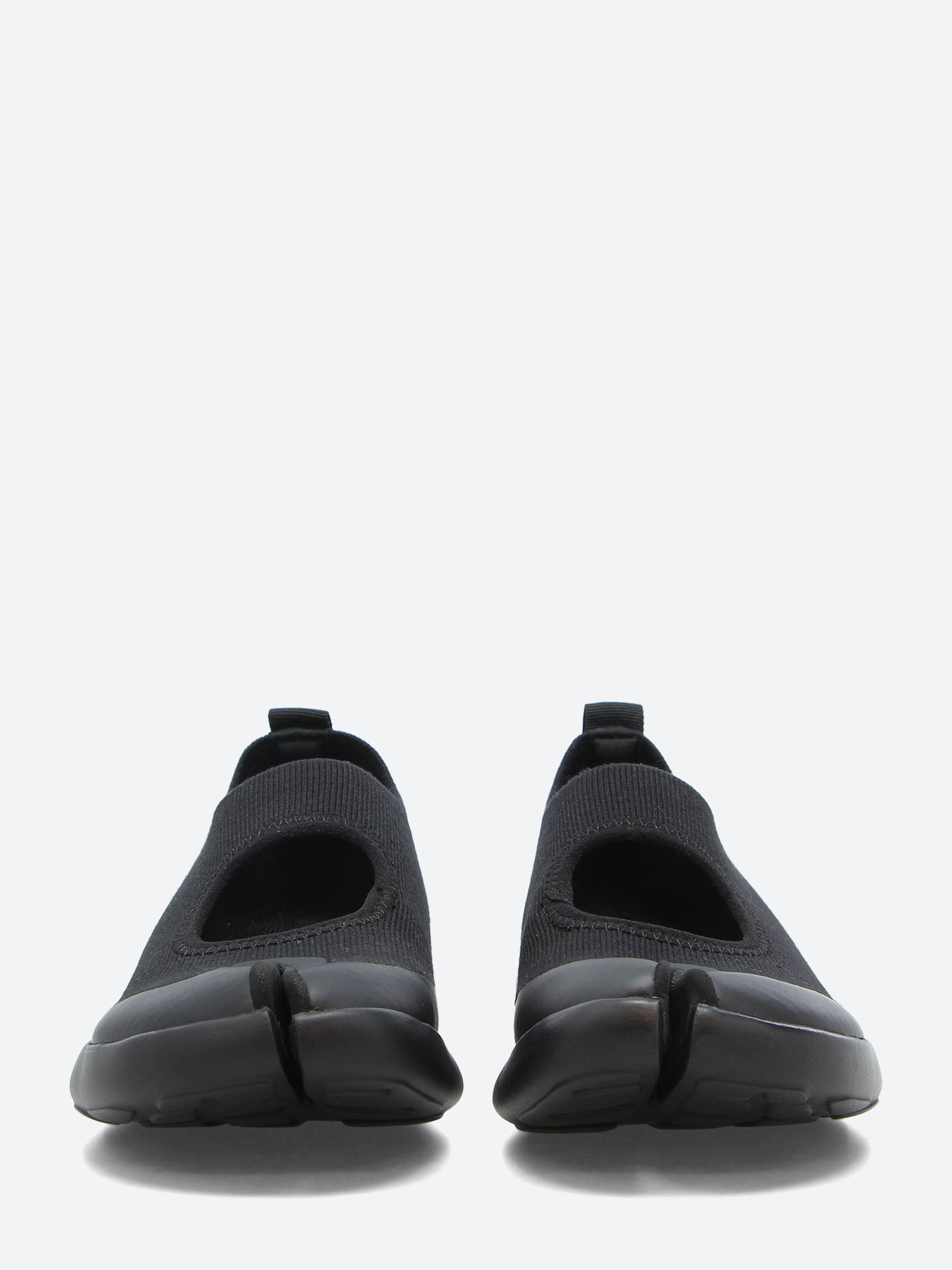 Tabi Sandal