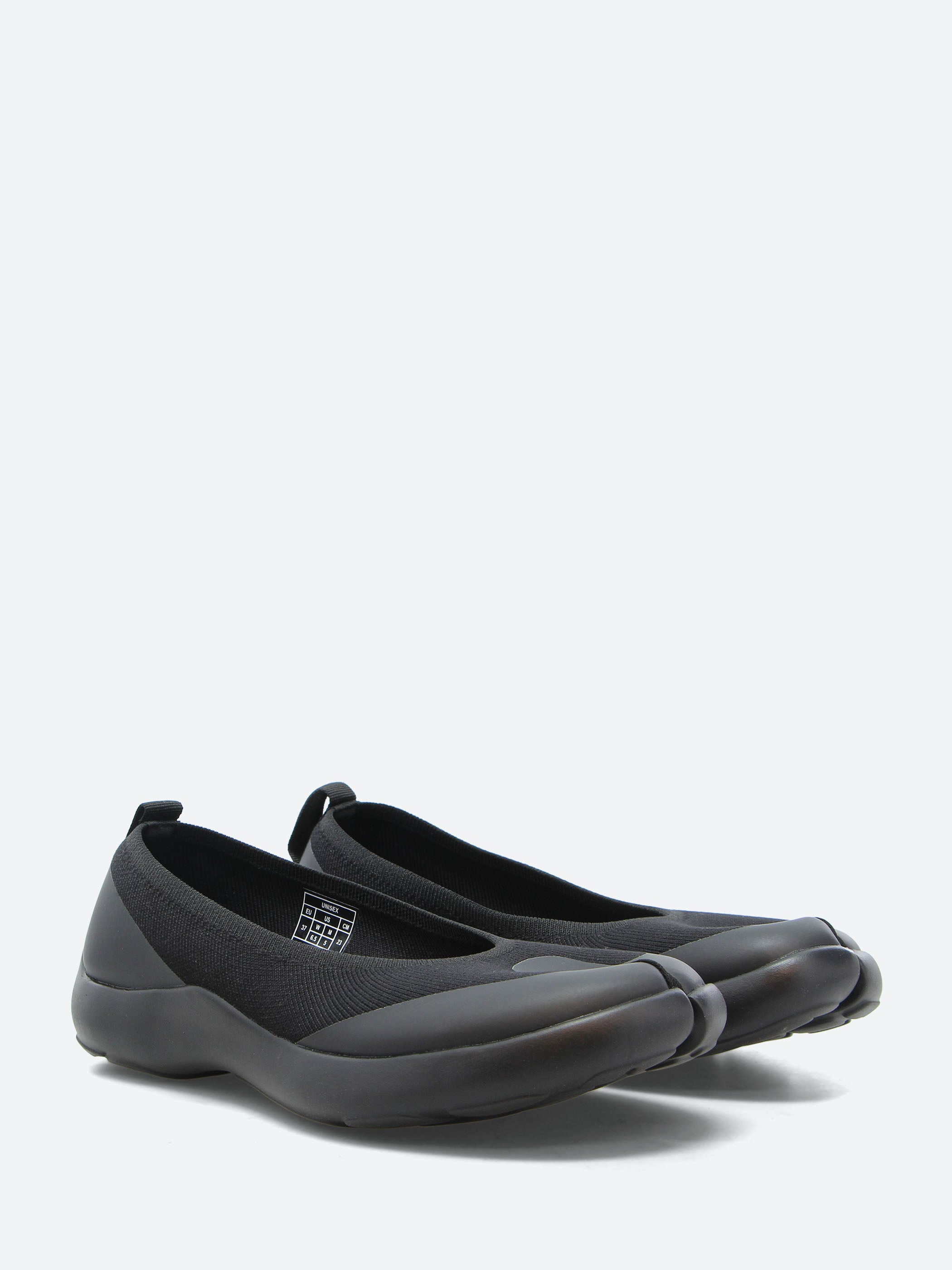 Tabi Ballerina