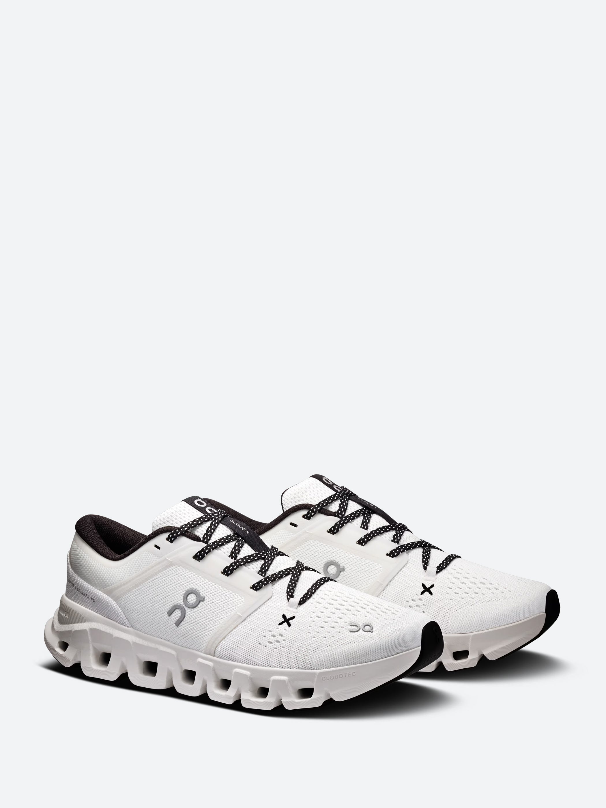 Women's Cloud X 5