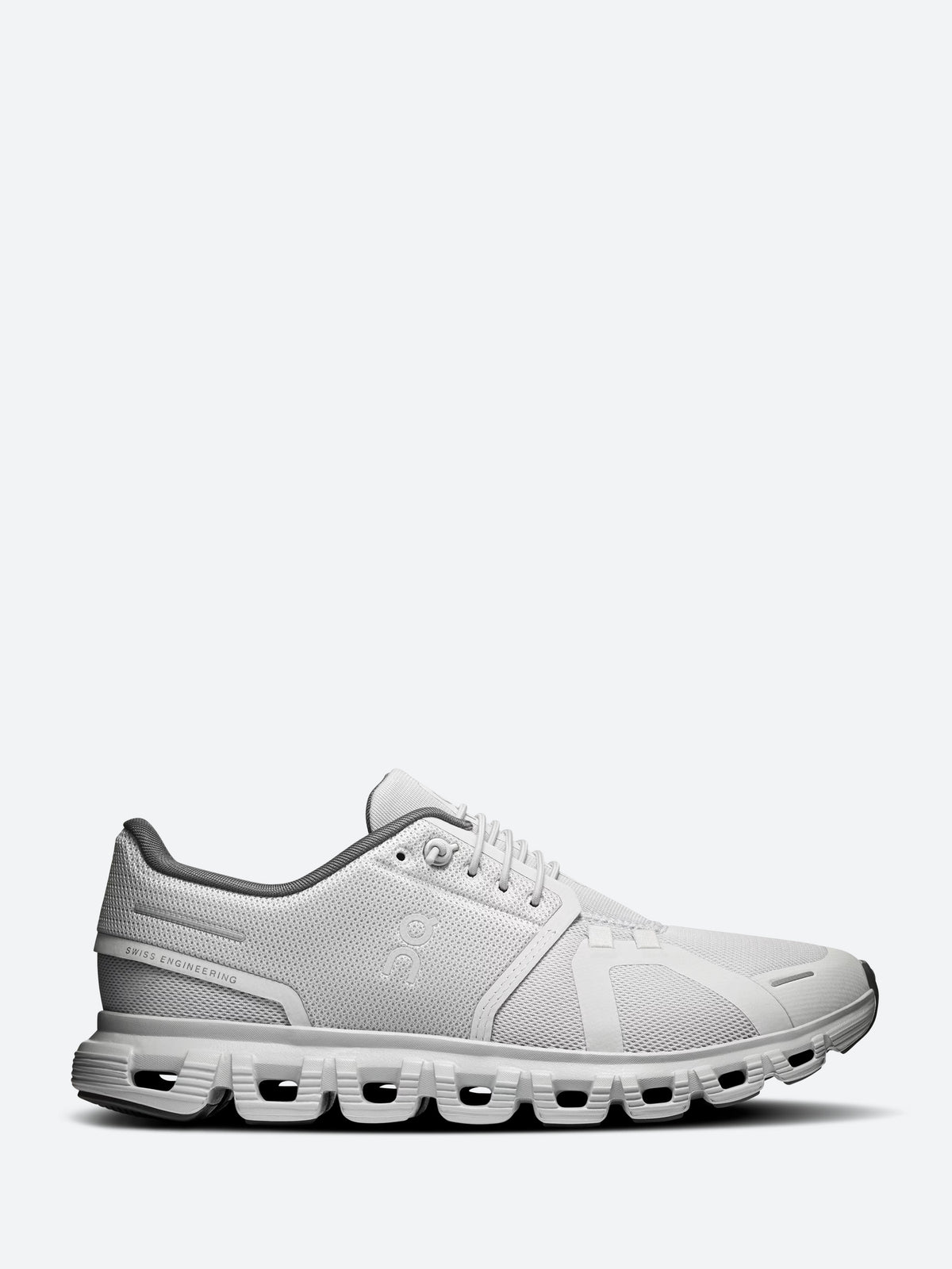 Women's Cloud 6