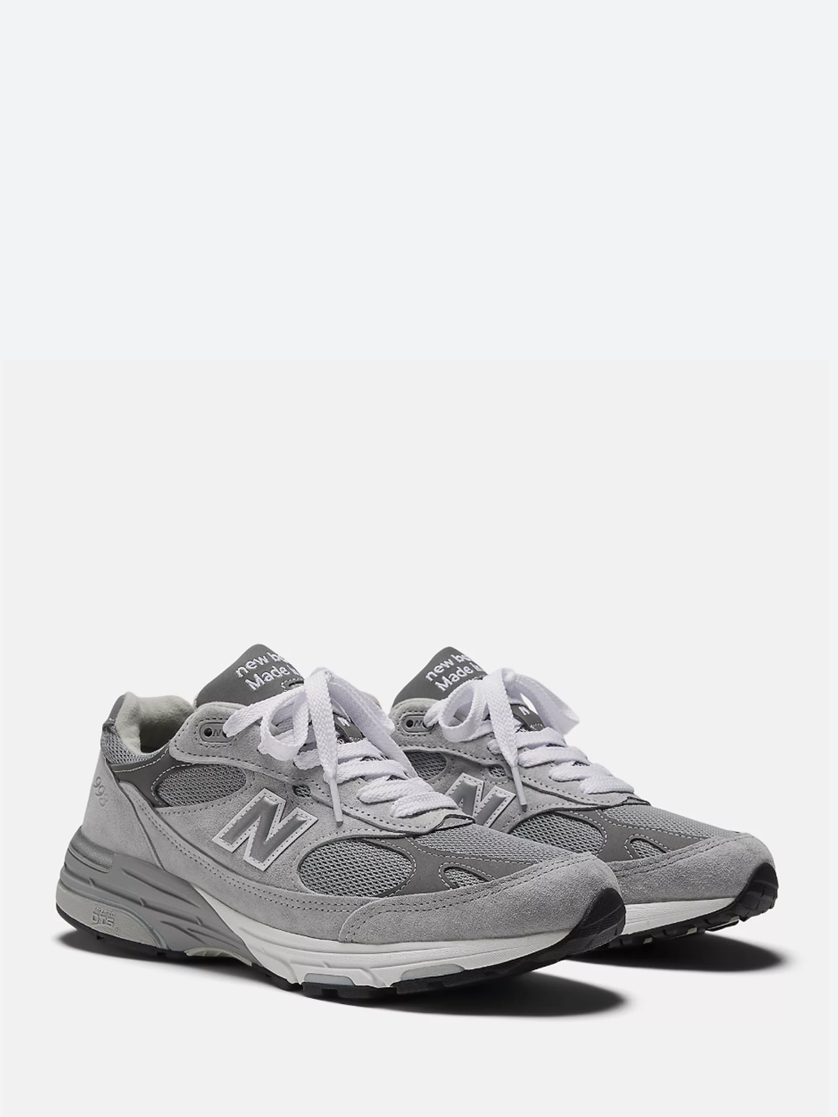 993