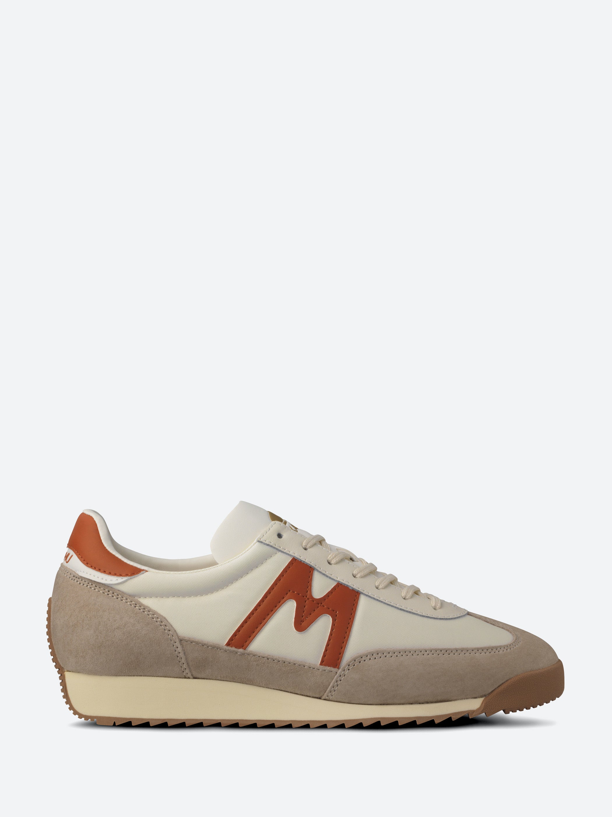 Karhu - Mestari 76 in Silver Lining/Rooibos – gravitypope