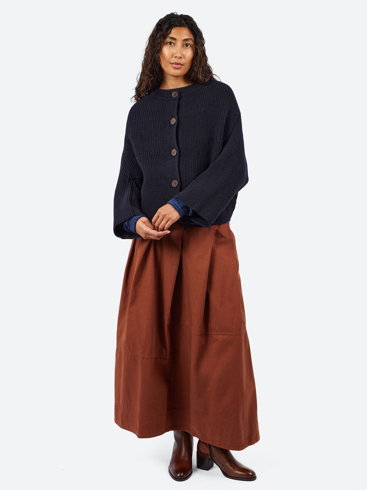 Ribbed Wool Rounded Cardigan