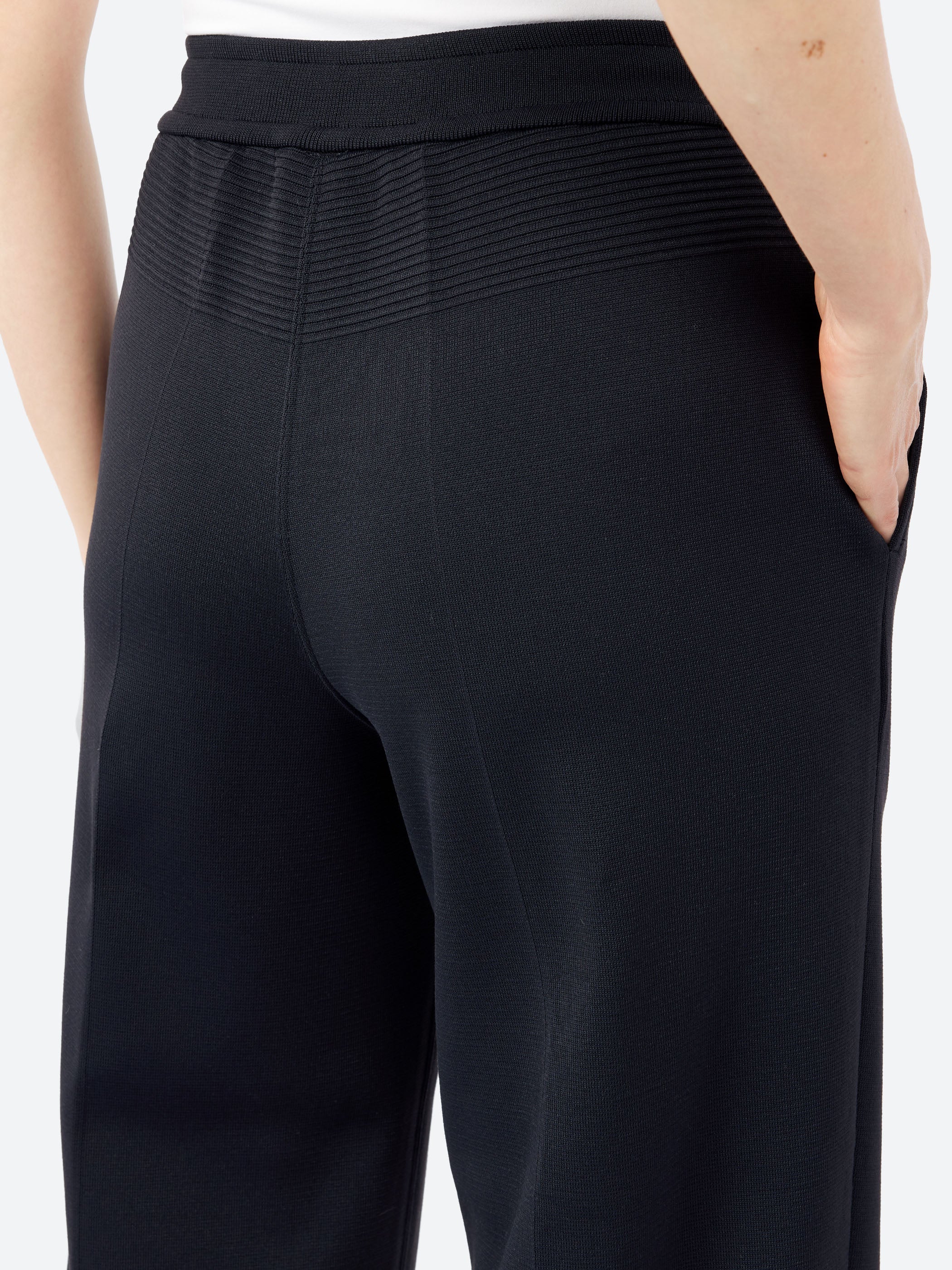 Soft Milan Semi Wide Pant