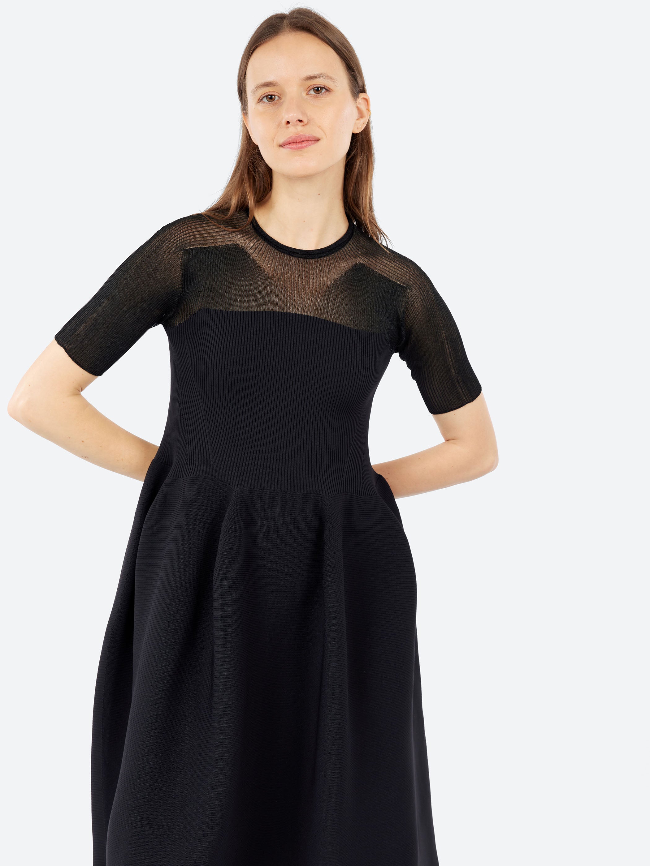 Pottery Lucent Decolletage Short Sleeve Dress