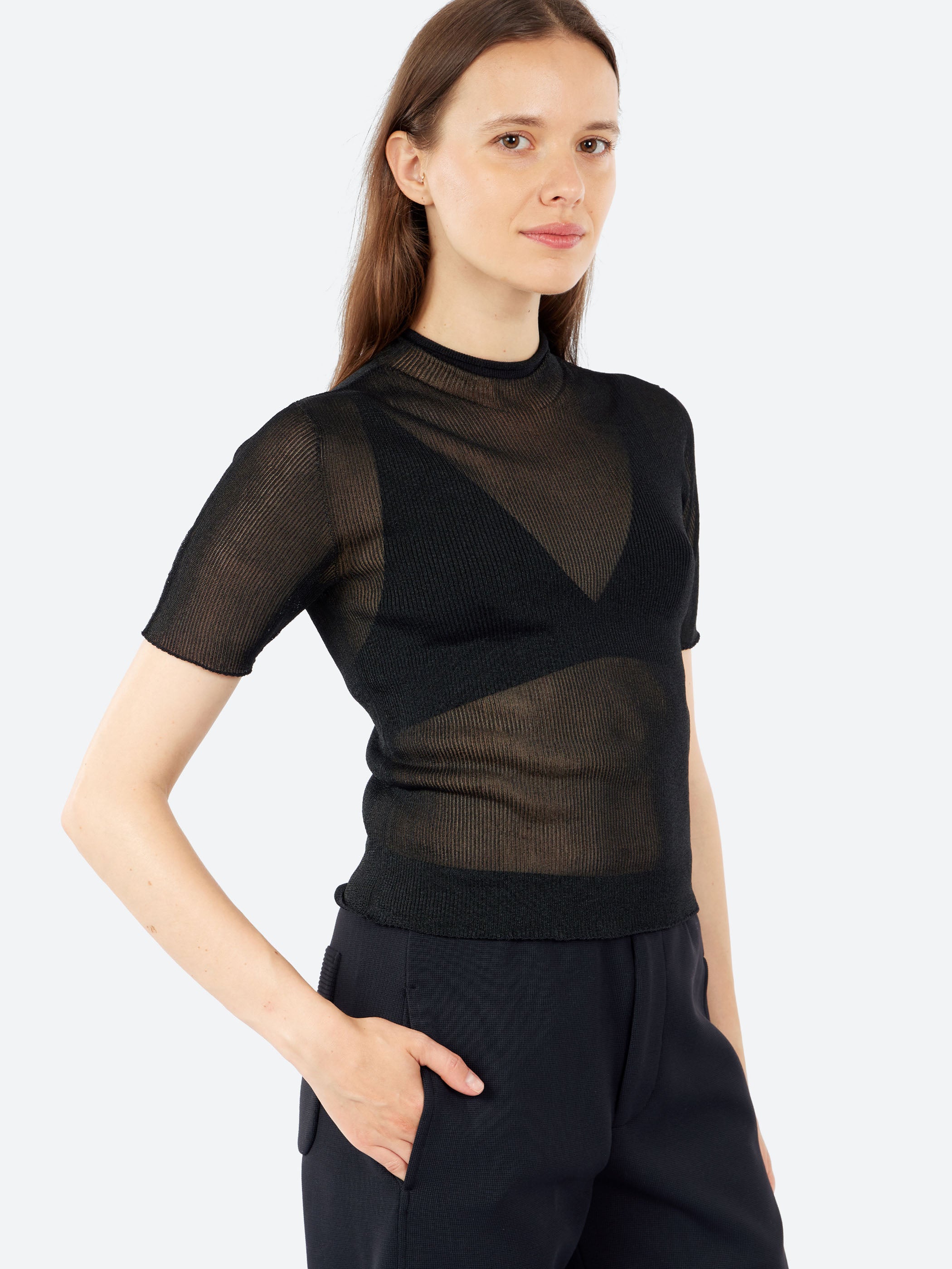 CFCL - Portrait Lucent Short Sleeve Top in Black – gravitypope